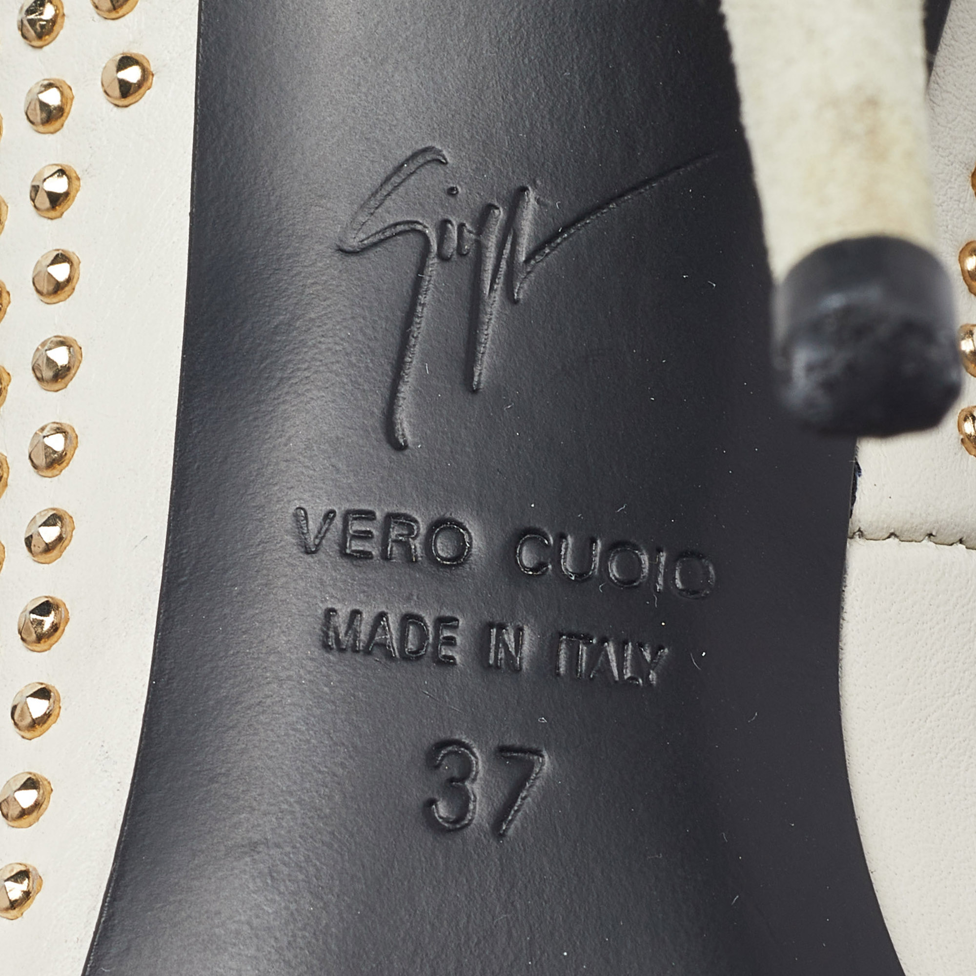 Giuseppe Zanotti White Studded Leather Ester Pumps Size 37