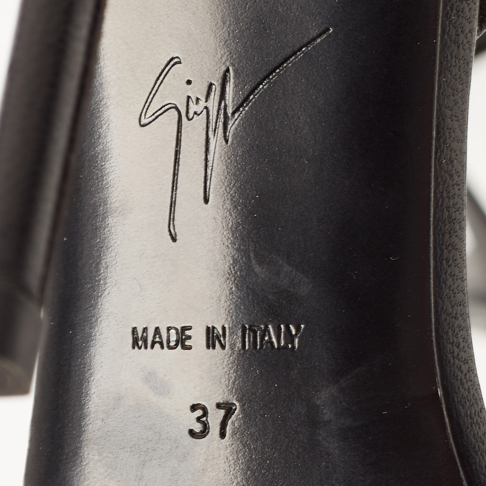 Giuseppe Zanotti Black Leather Slingback Pumps Size 37