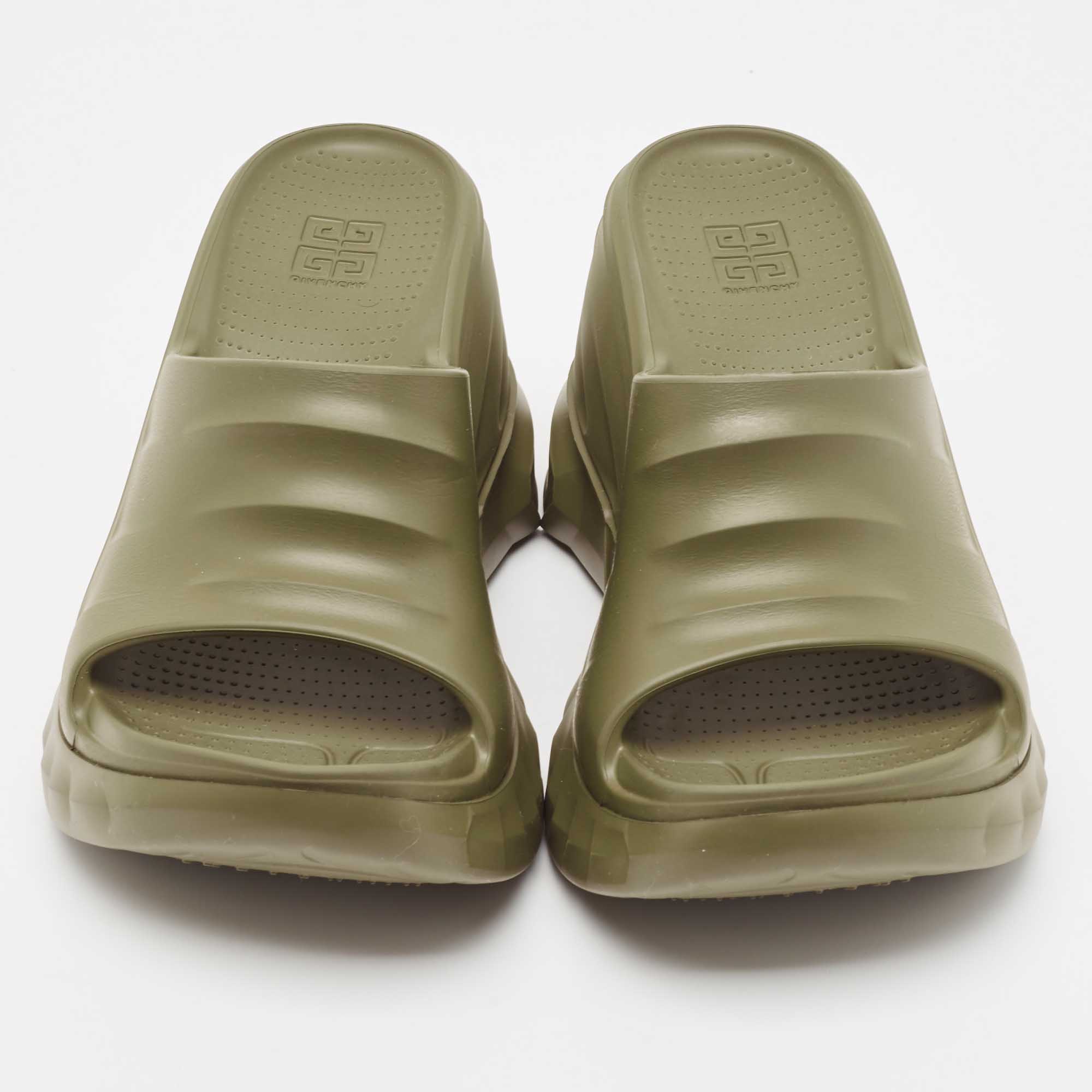 Givenchy Green Rubber Marshmellow Sandals Size 36