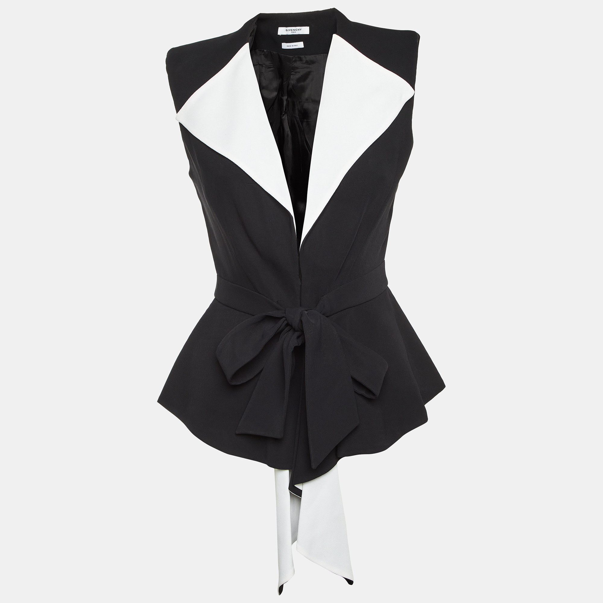 Givenchy Monochrome Crepe Draped Sleeveless Top M, Black
Givenchy Monochrome Crepe Draped Sleeveless Top M, Black