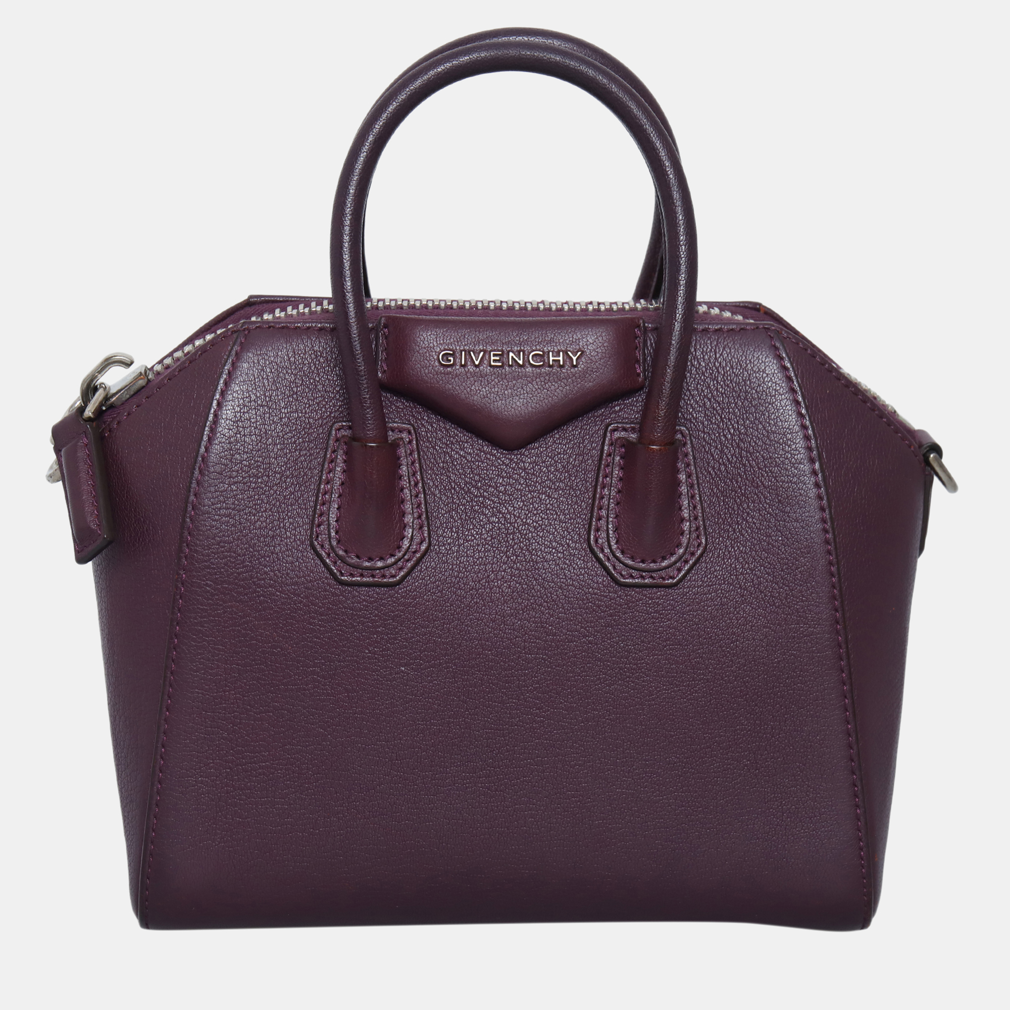 Givenchy Mini Purple Leather Antigona Bag
Givenchy Mini Purple Leather Antigona Bag