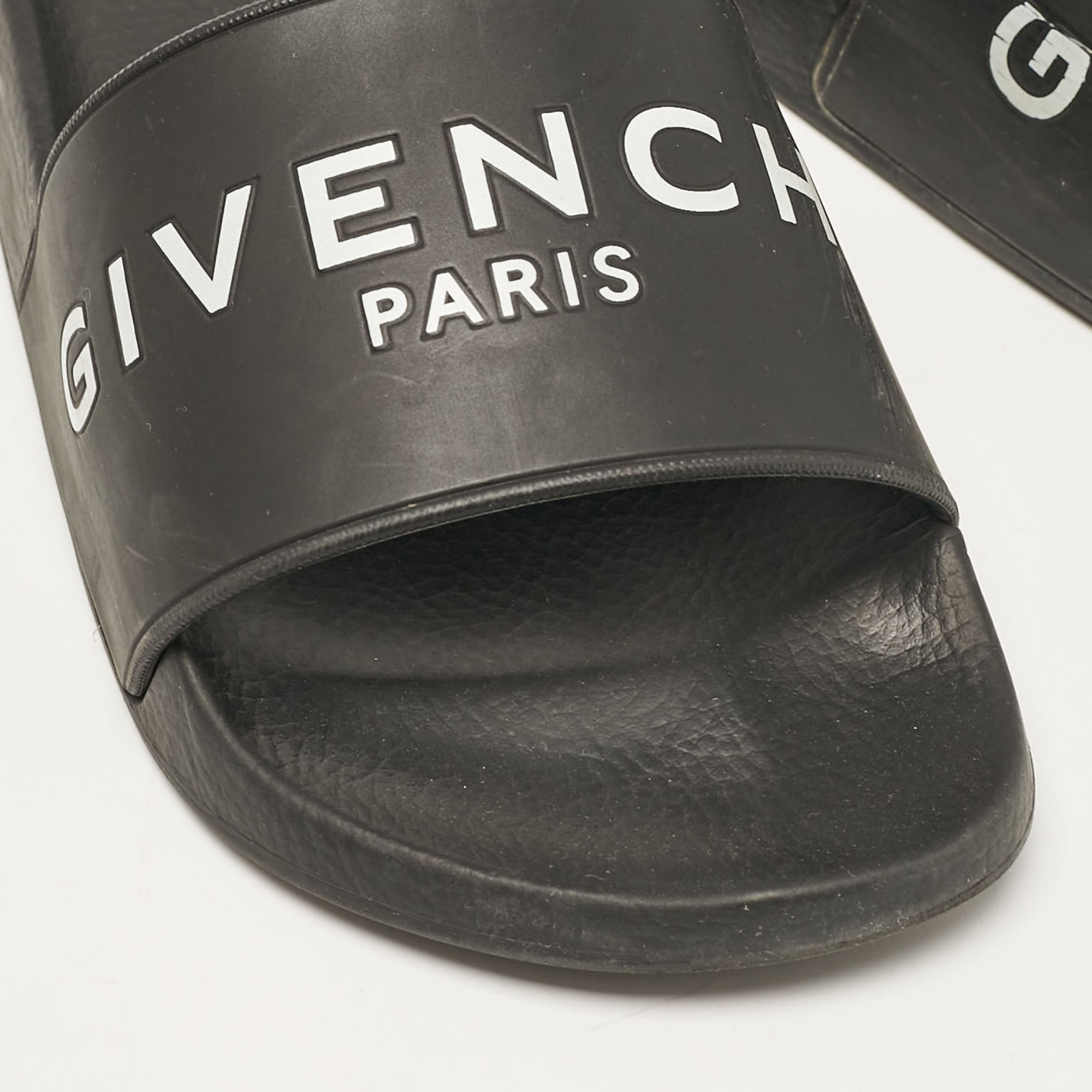 Givenchy Black Rubber Logo Pool Slides Size 37