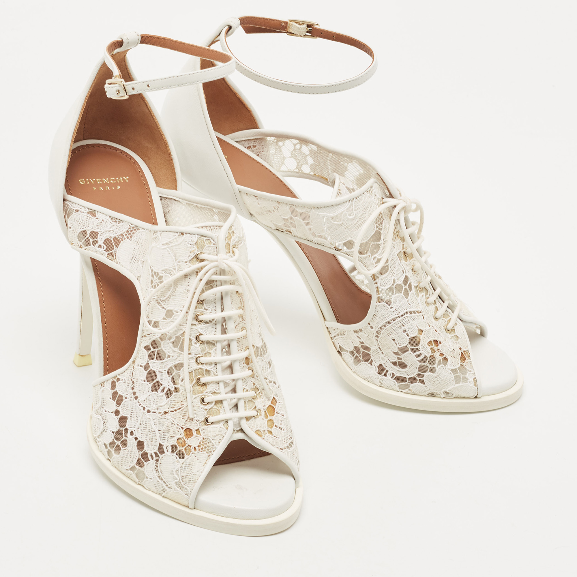 Givenchy White Lace And Leather Lace Up Ankle Strap Sandals Size 38