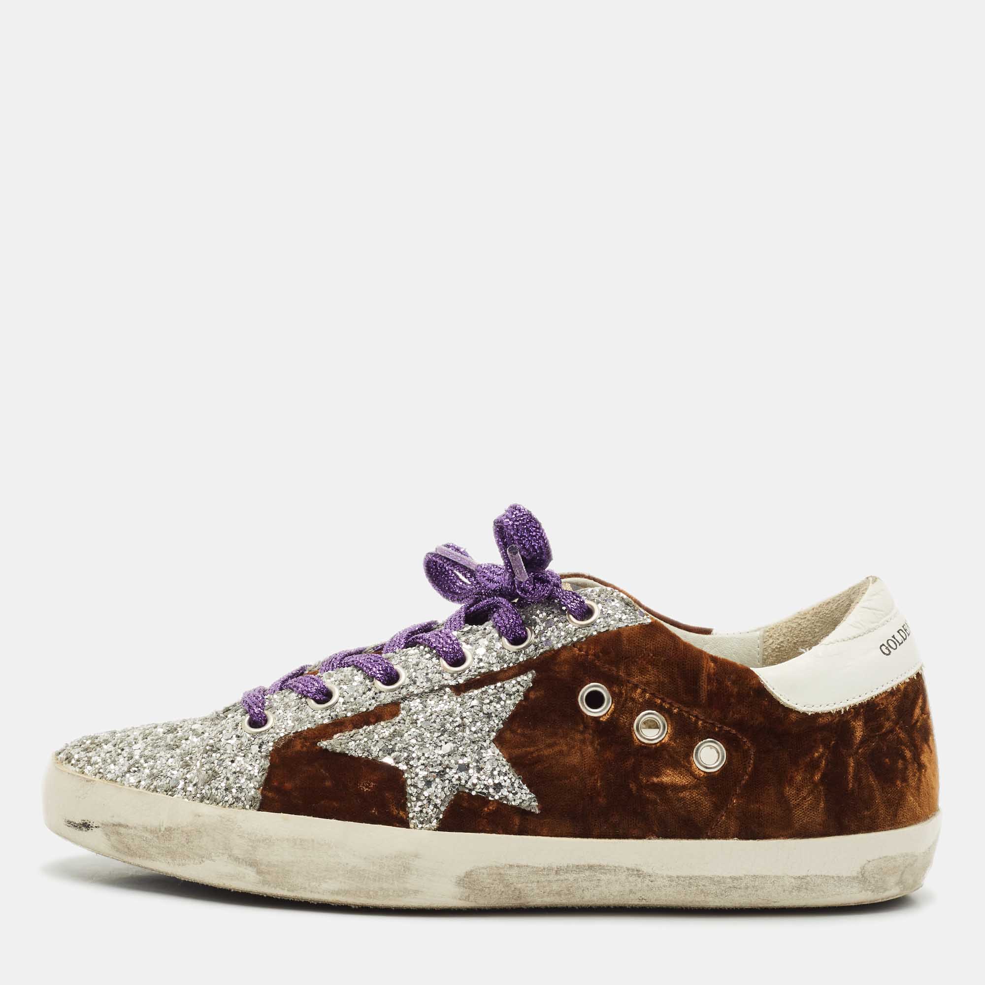 Golden Goose Brown/Silver Velvet and Glitter Superstar Low Top Sneakers Size
Golden Goose Brown/Silver Velvet and Glitter Superstar Low Top Sneakers Size