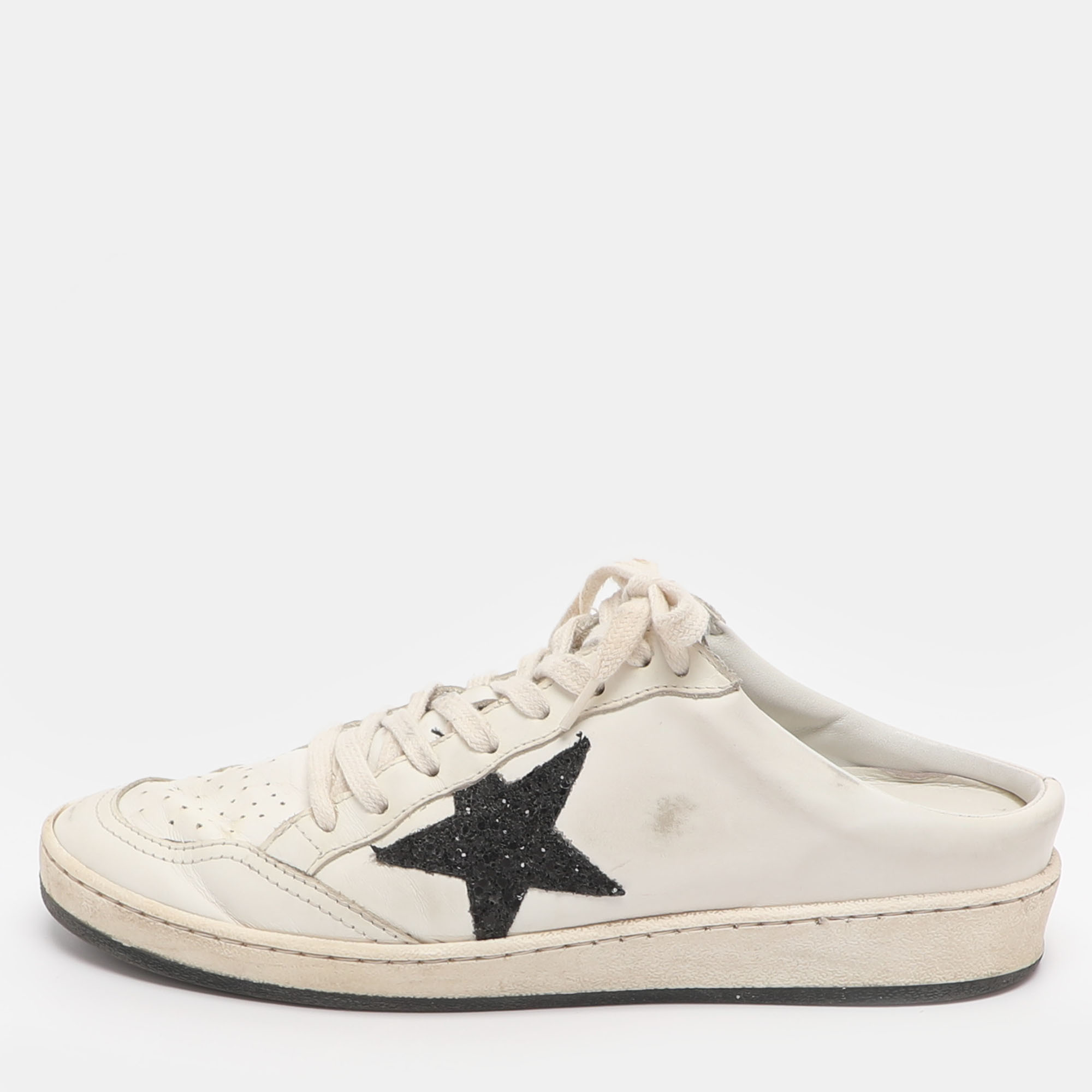 Golden Goose Ballstar Size White/Black Leather and Glitter Mule Sneakers
Golden Goose Ballstar Size White/Black Leather and Glitter Mule Sneakers