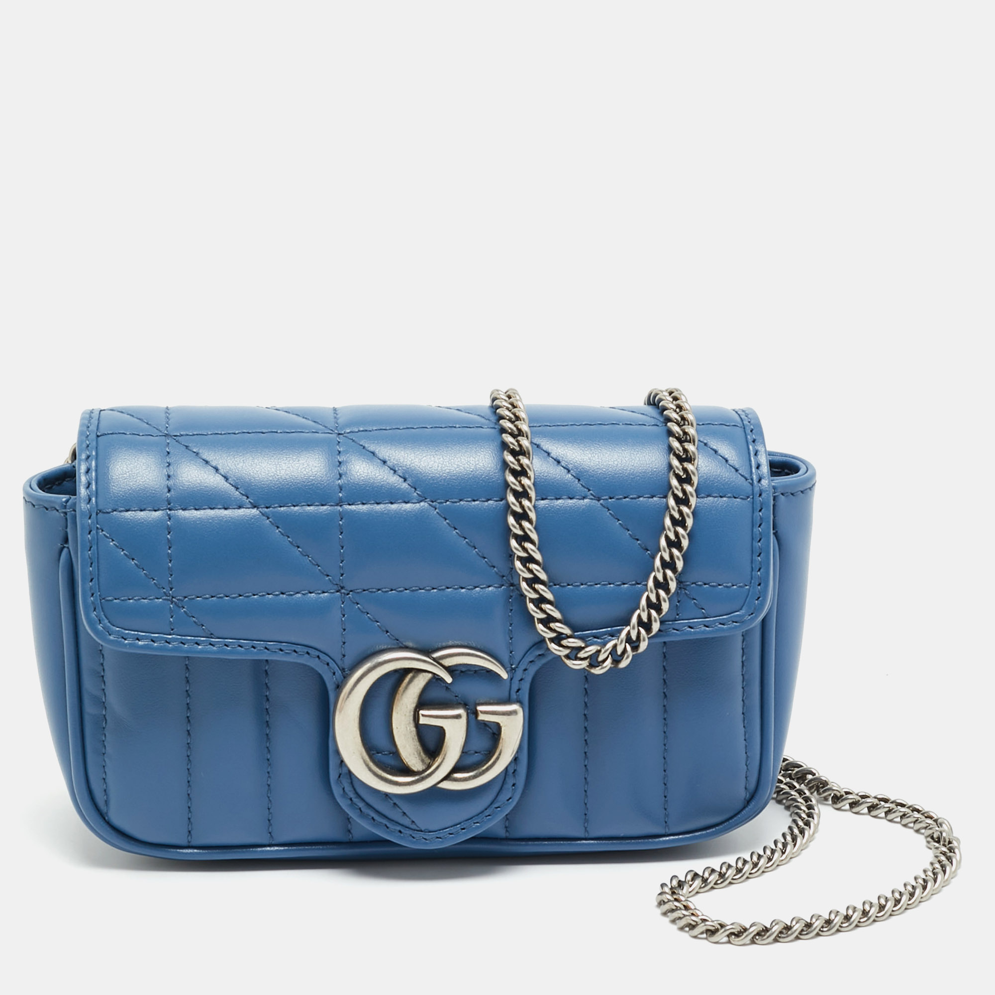 Gucci GG Marmont Super Mini Blue Matelassé Aria Leather Shoulder Bag
Gucci GG Marmont Super Mini Blue Matelassé Aria Leather Shoulder Bag