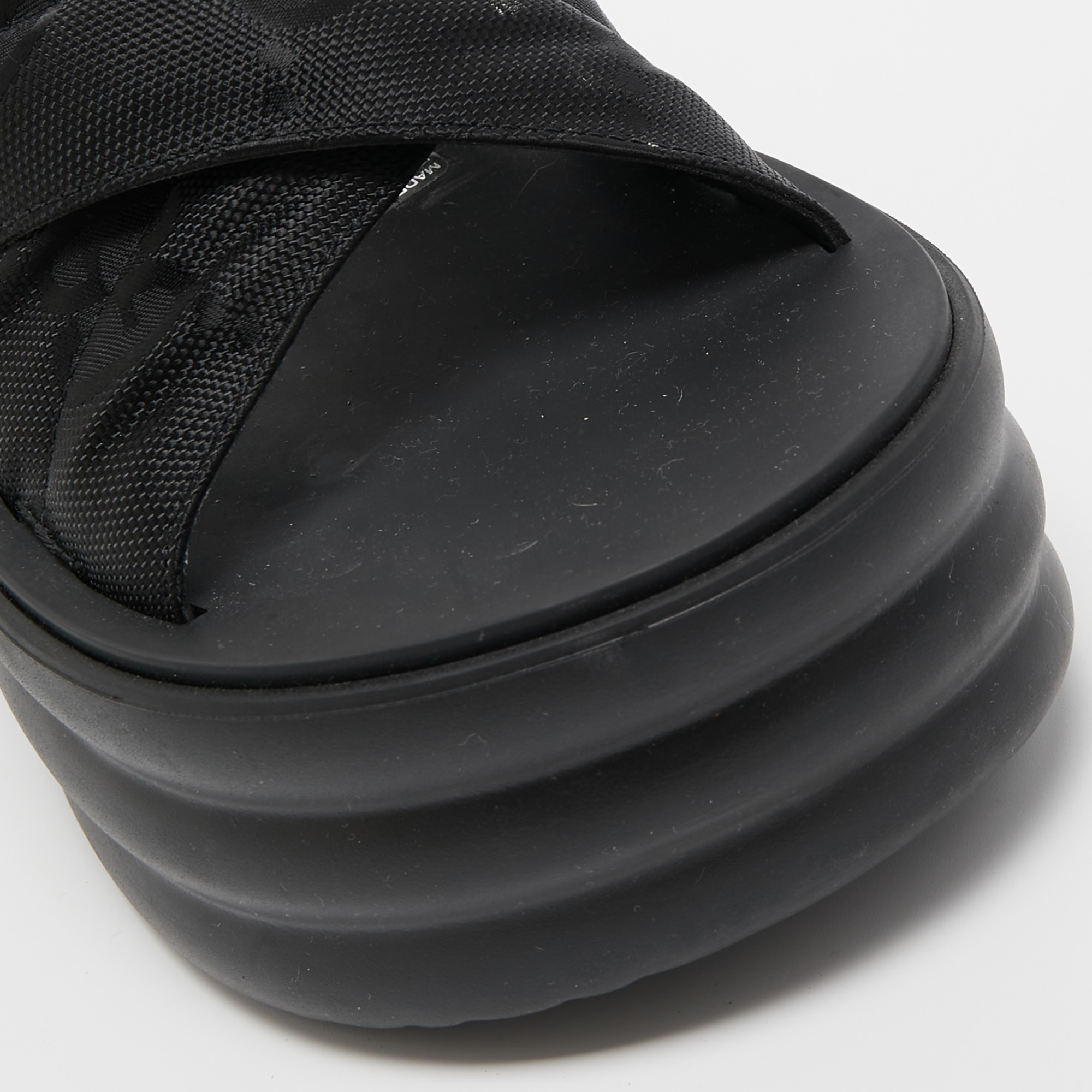 Gucci Black GG Canvas Platform Sandals Size 36