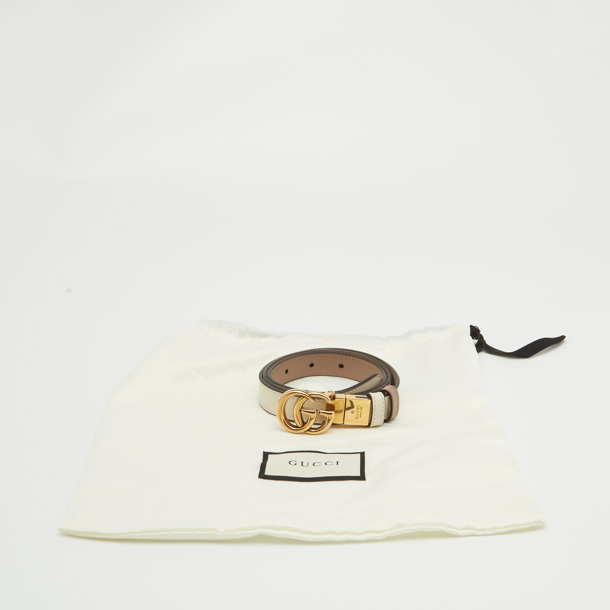 Gucci White/Beige Leather GG Marmont Reversible Slim Belt 80CM