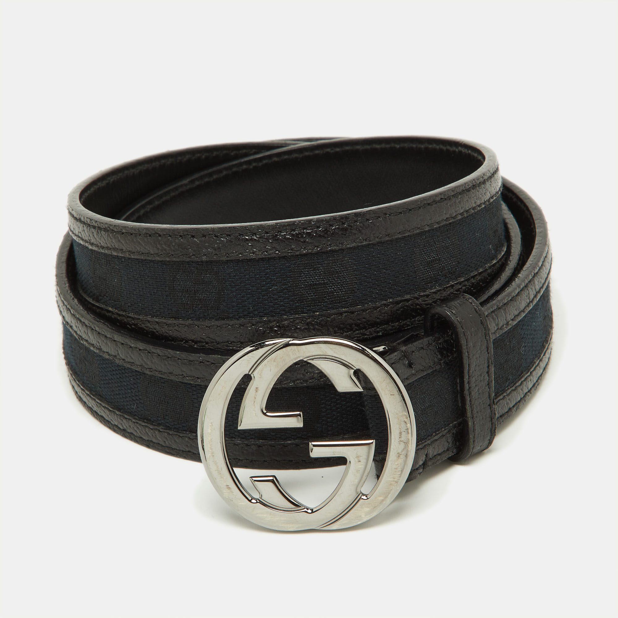 Gucci black gg canvas and leather interlocking g buckle belt 105cm