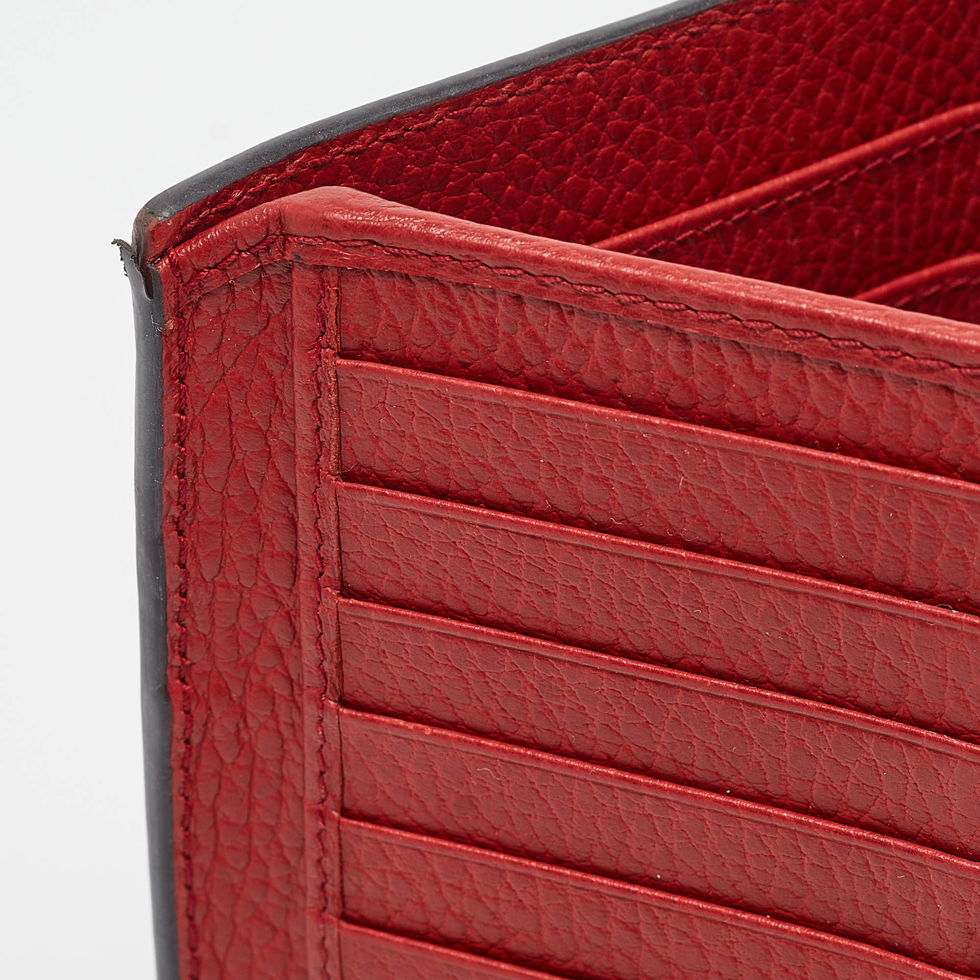 Gucci Red Leather Interlocking G Trifold Wallet