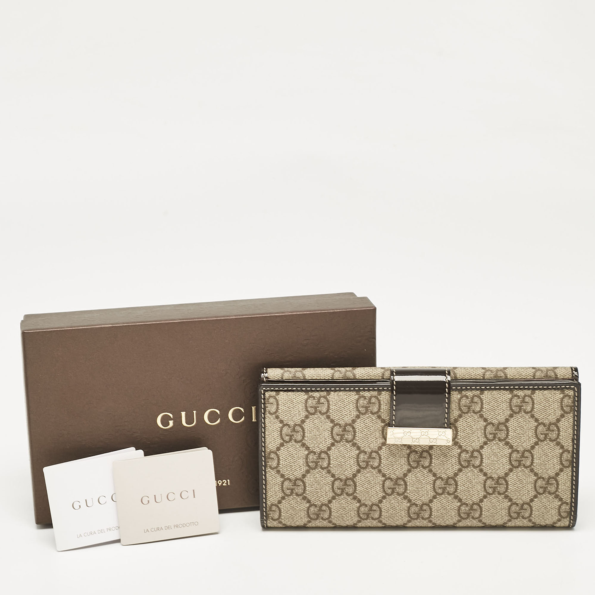 Gucci Brown/Beige GG Supreme Canvas And Patent Leather Metal Flap Continental Wallet