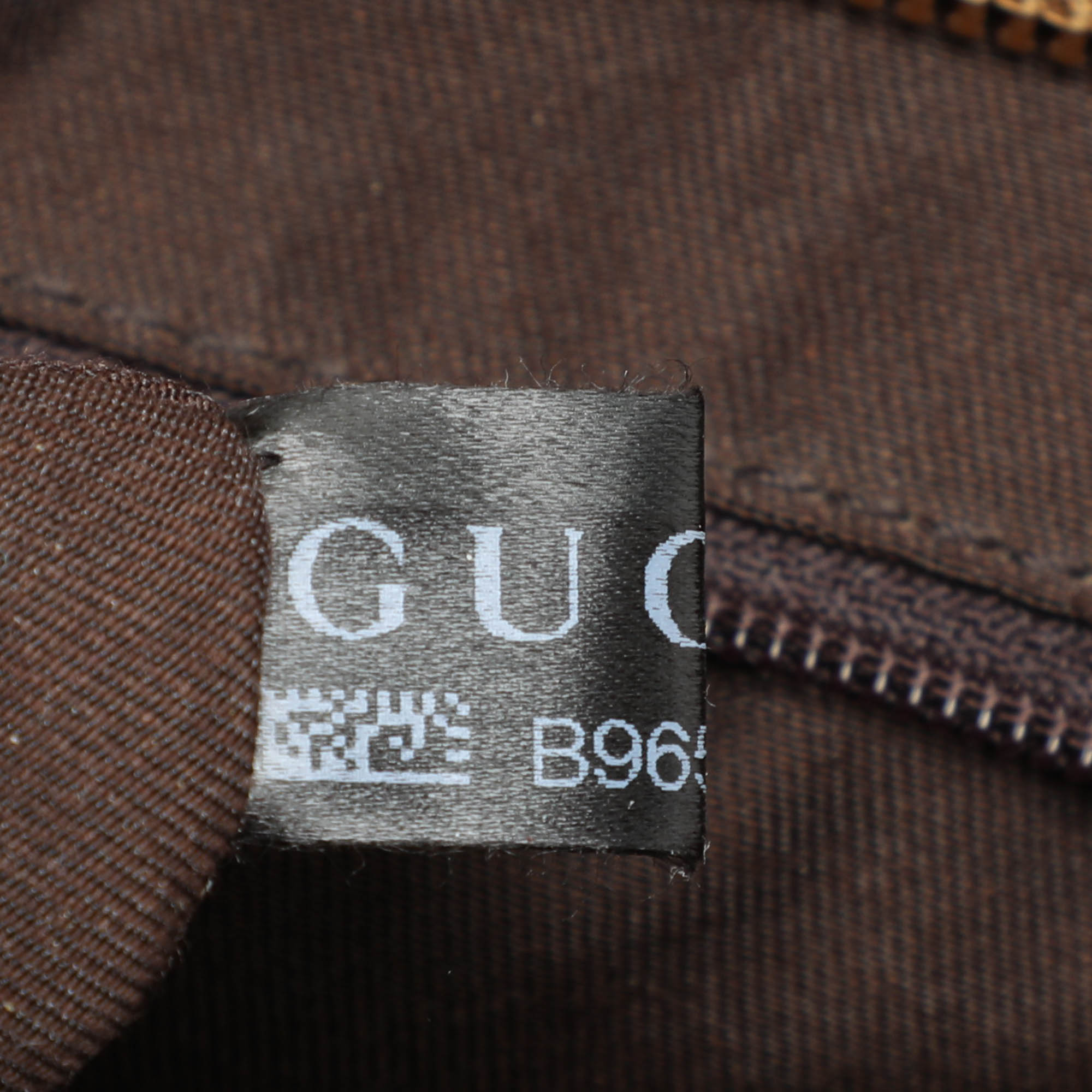 Gucci Beige Guccissima Leather Messenger Bag