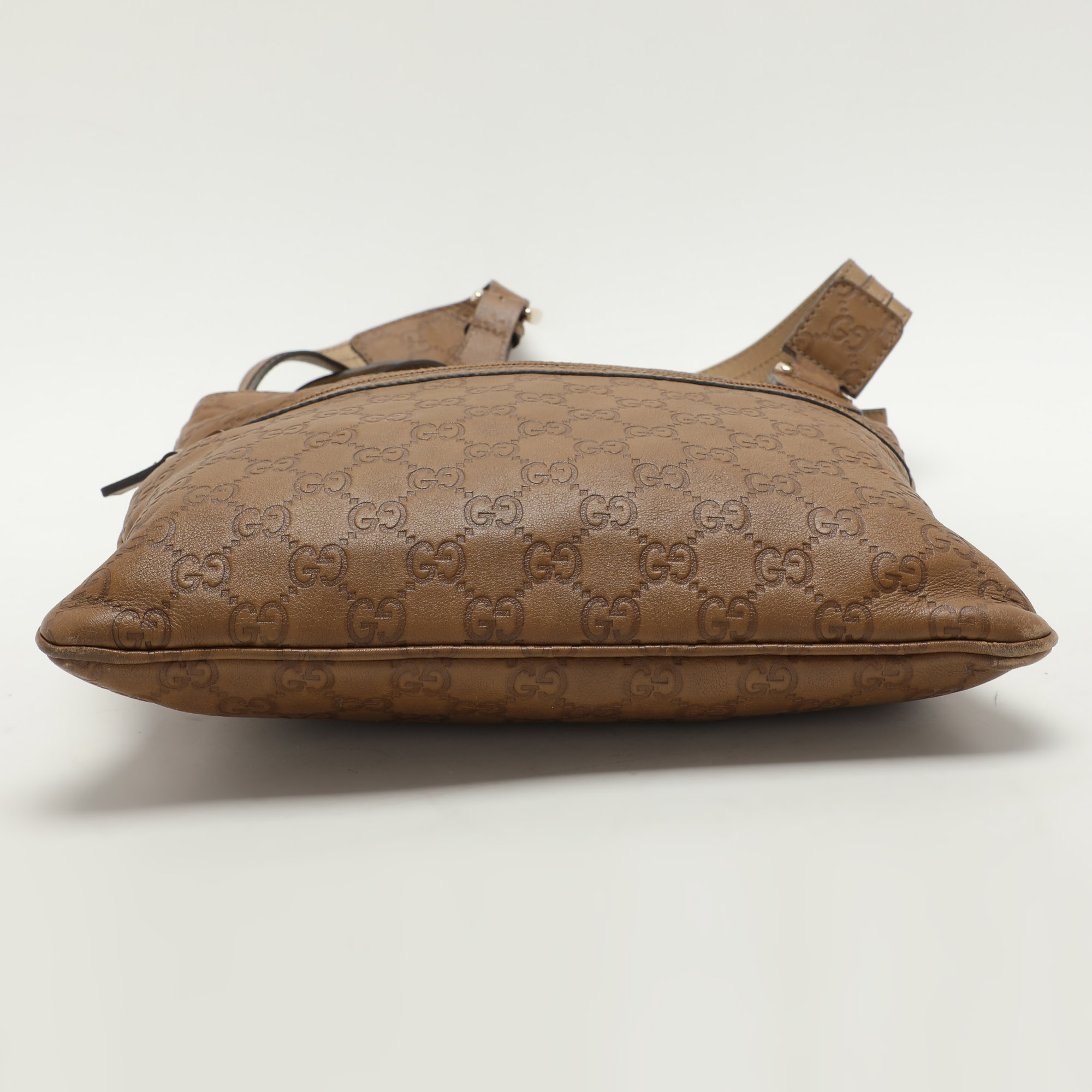 Gucci Beige Guccissima Leather Messenger Bag