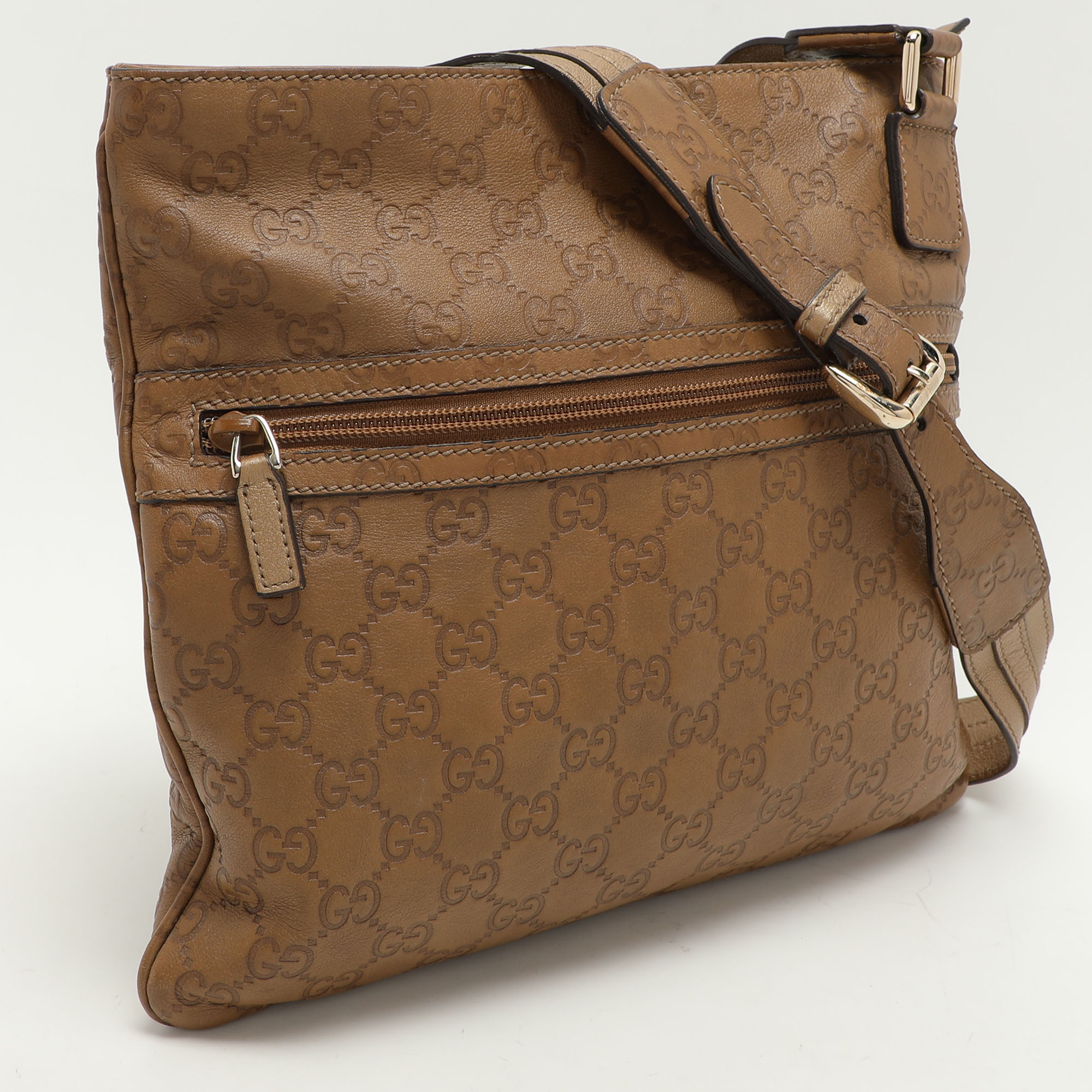 Gucci Beige Guccissima Leather Messenger Bag