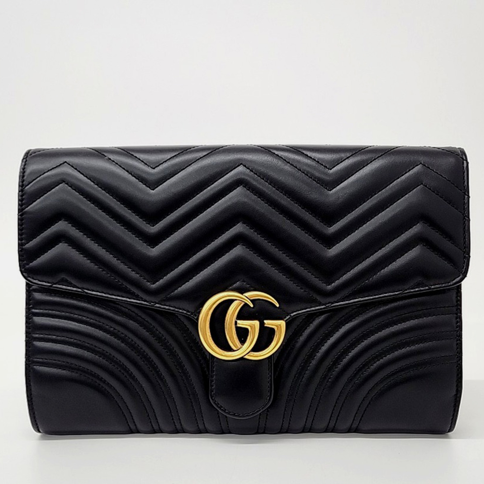 Gucci Black Leather  Marmont Matelasse Clutch