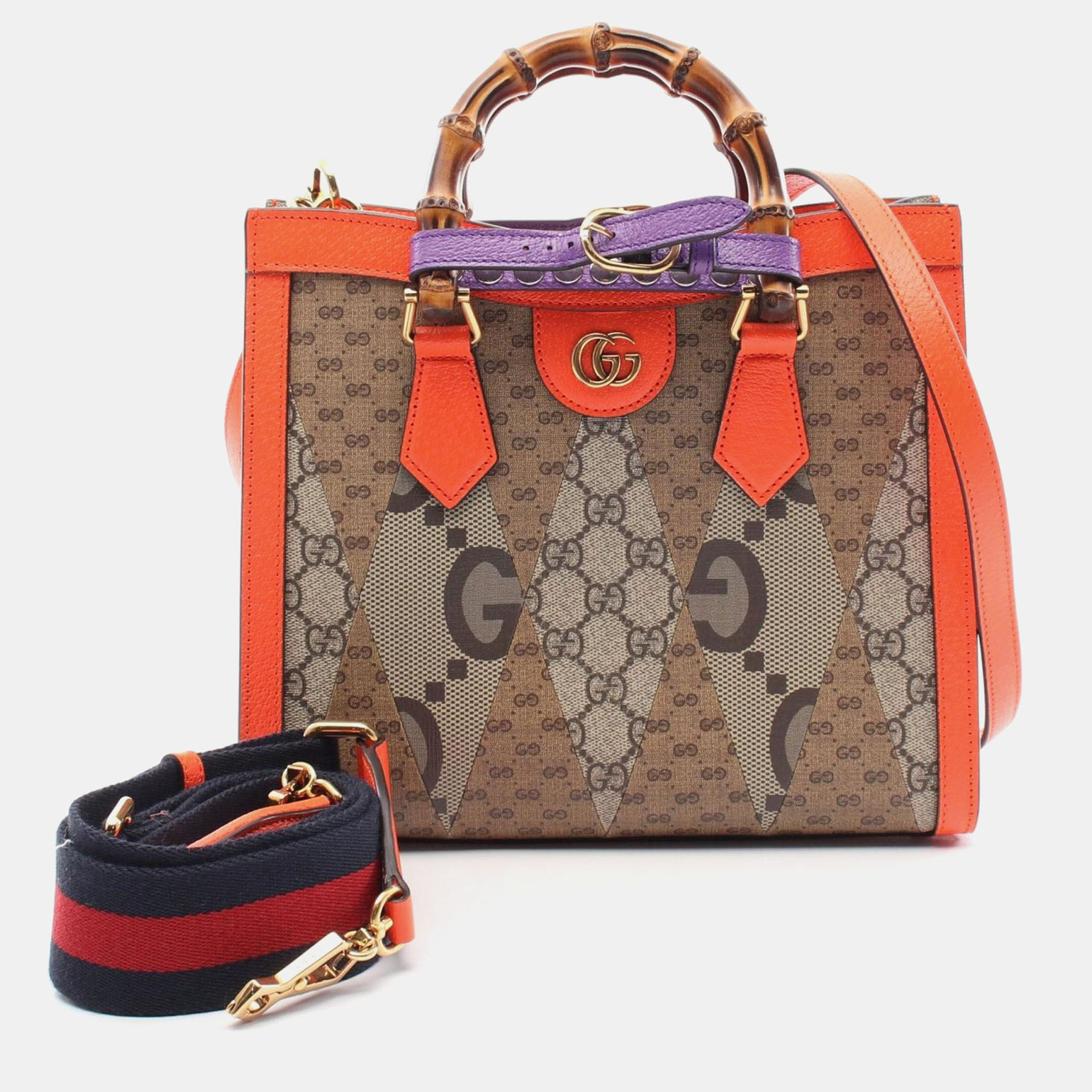 Gucci Diana Small Beige Red GG Supreme Coated Canvas Leather Handbag
Gucci Diana Small Beige Red GG Supreme Coated Canvas Leather Handbag