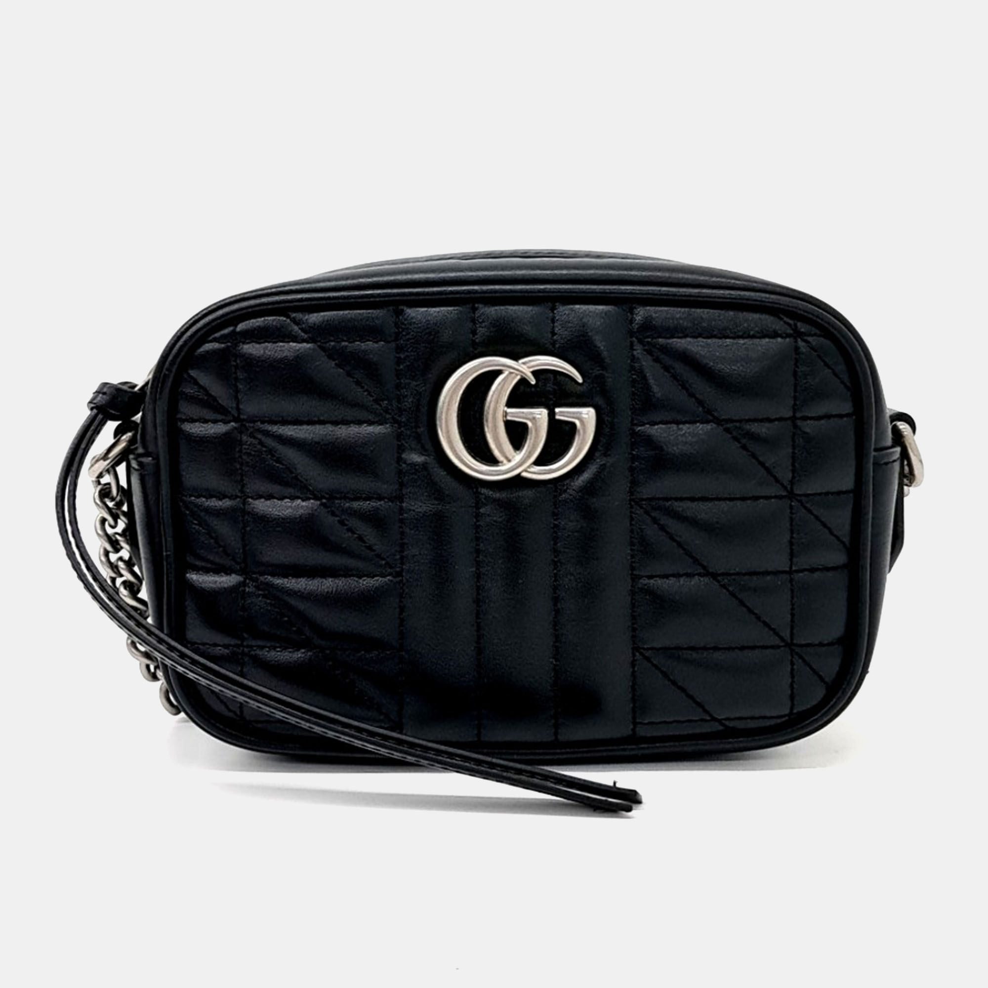 Gucci Black Leather Marmont Matelassé Mini Crossbody Bag
Gucci Black Leather Marmont Matelassé Mini Crossbody Bag