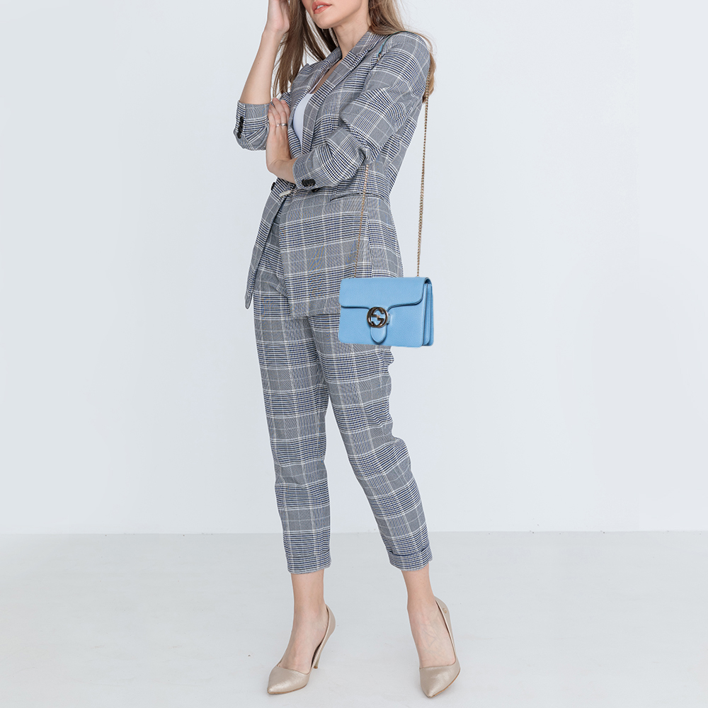 Gucci Blue Leather Small Interlocking G Shoulder Bag 
Gucci Blue Leather Small Interlocking G Shoulder Bag
