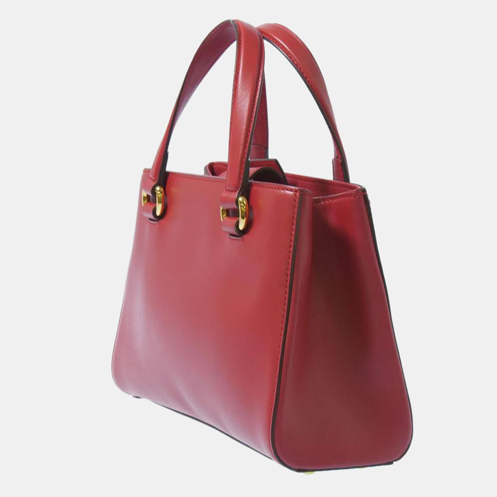 Gucci Red Leather Sylvie Top Handle Bag
Gucci Red Leather Sylvie Top Handle Bag