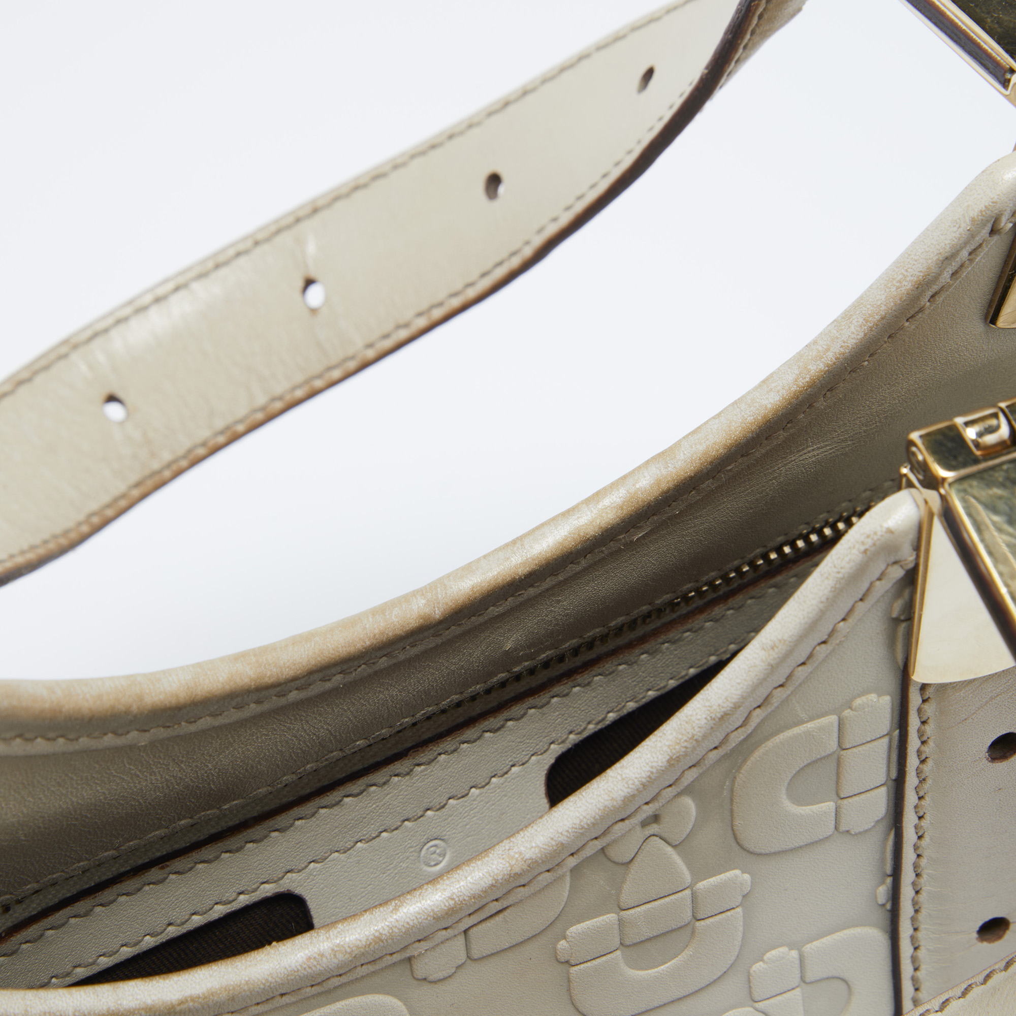 Gucci Beige Horsebit Embossed Leather Shoulder Bag