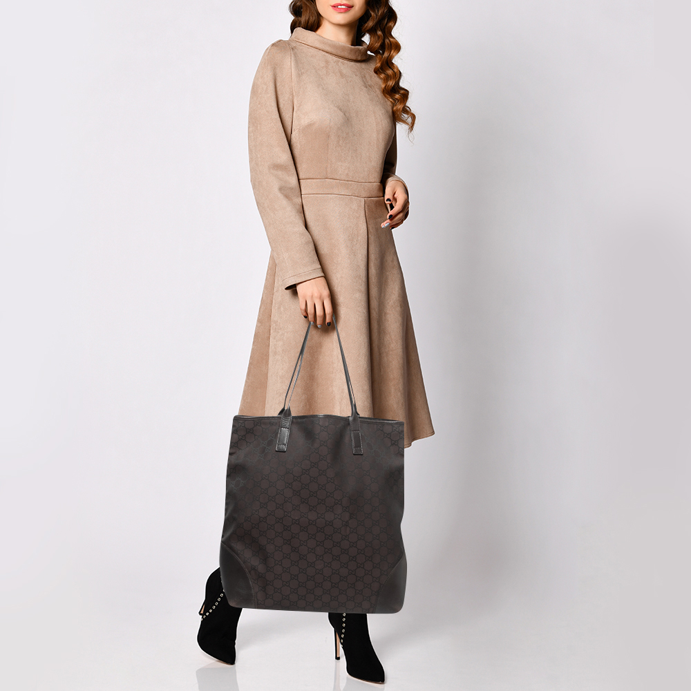 Gucci Dark Brown Canvas And Leather Large Shopping Tote
Gucci Dark Brown Canvas And Leather Large Shopping Tote