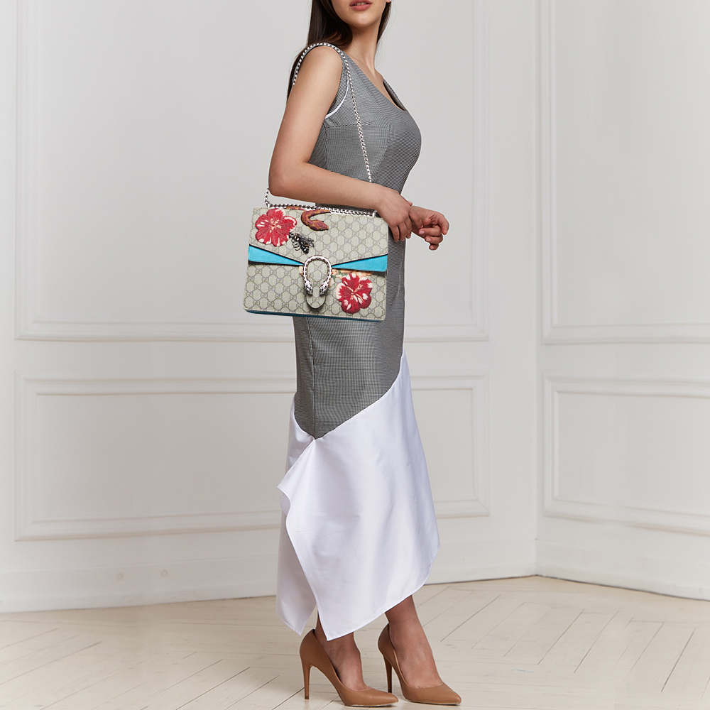 Gucci Beige/Blue GG Supreme Canvas and Suede Medium Embroidered Dionysus Shoulder Bag
Gucci Beige/Blue GG Supreme Canvas and Suede Medium Embroidered Dionysus Shoulder Bag