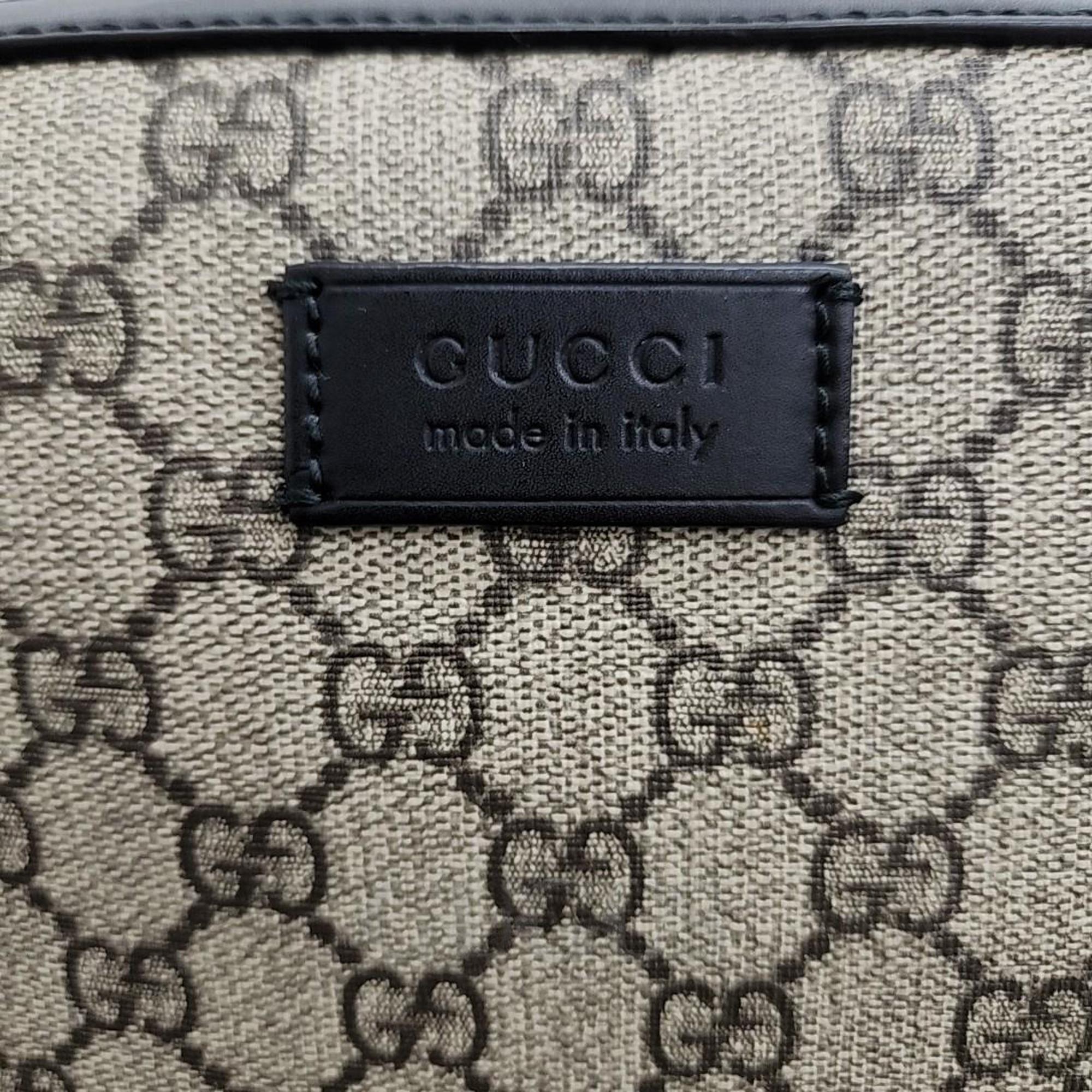 Gucci Beige Leather Clutch (450949)