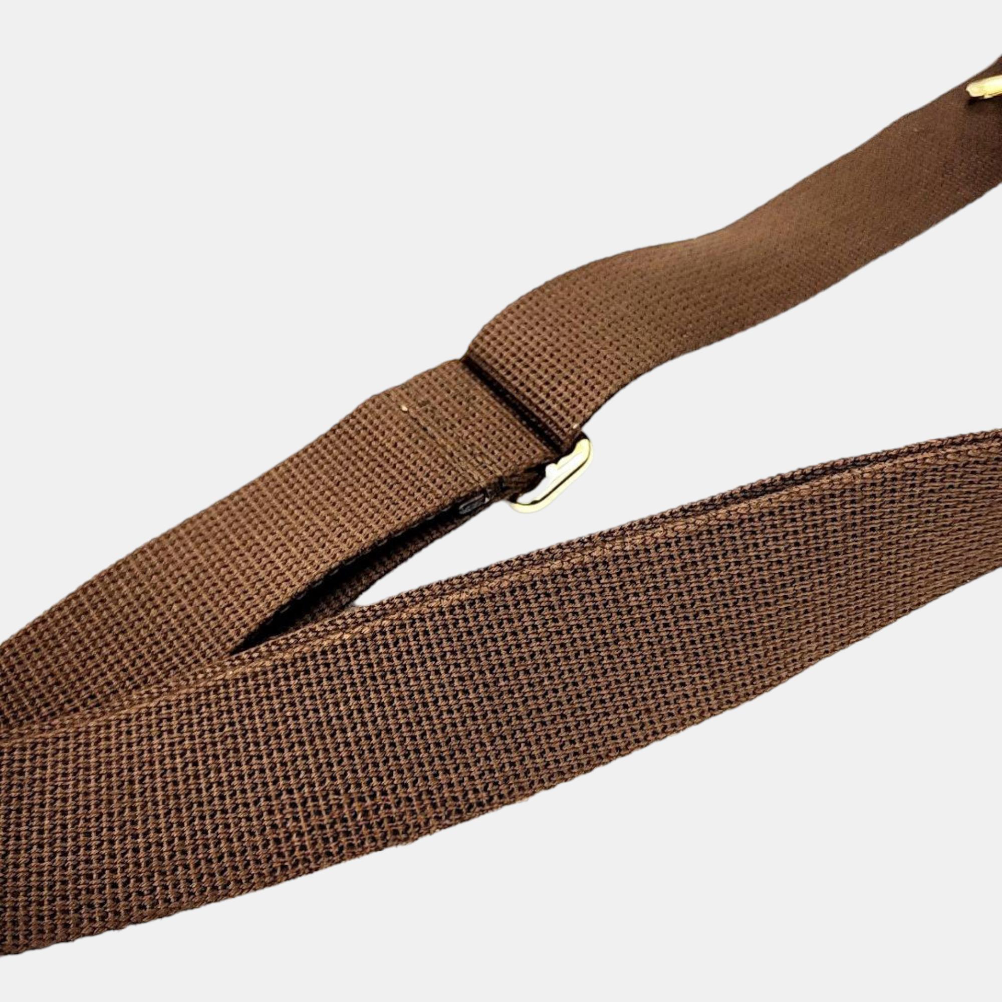 Gucci GG Supreme Interlocking Belt Bag (682933)