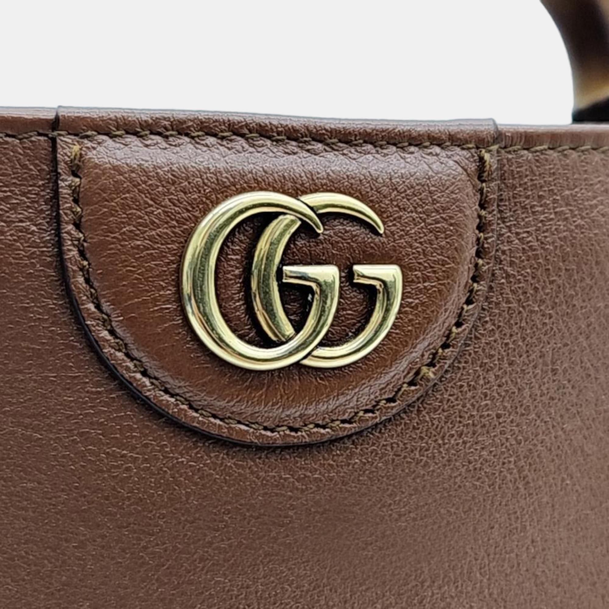 Gucci Brown Leather Diana Small Shoulder Bag (746251)