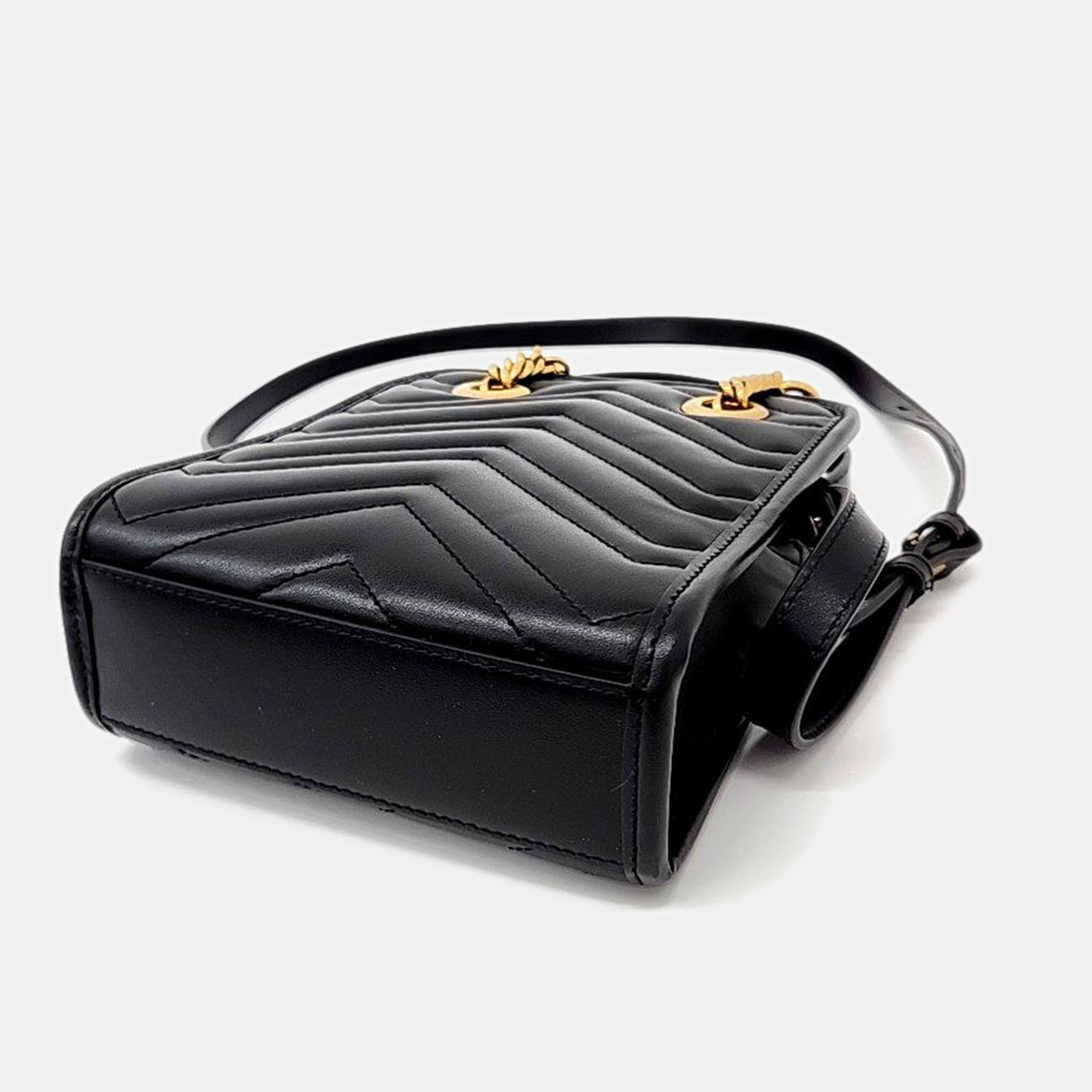 Gucci GG Marmont Matelasse Mini Bag (696123) Bag
