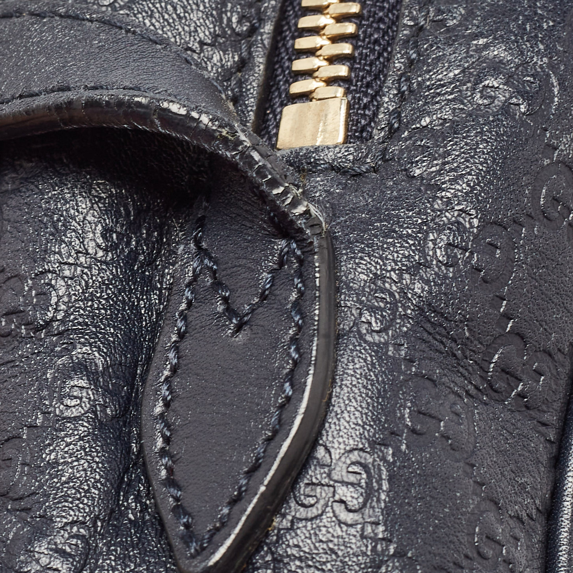 Gucci Navy Blue Microguccissima Leather Bree Crossbody Bag