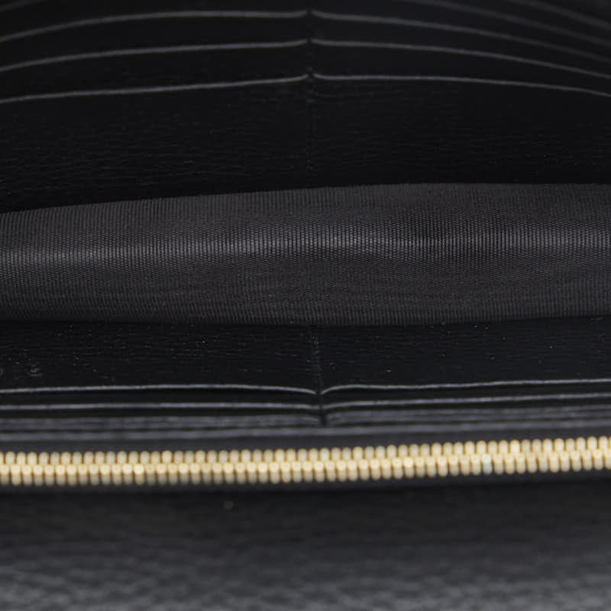 Gucci Black Leather Interlocking G Dollar Wallet On Chain