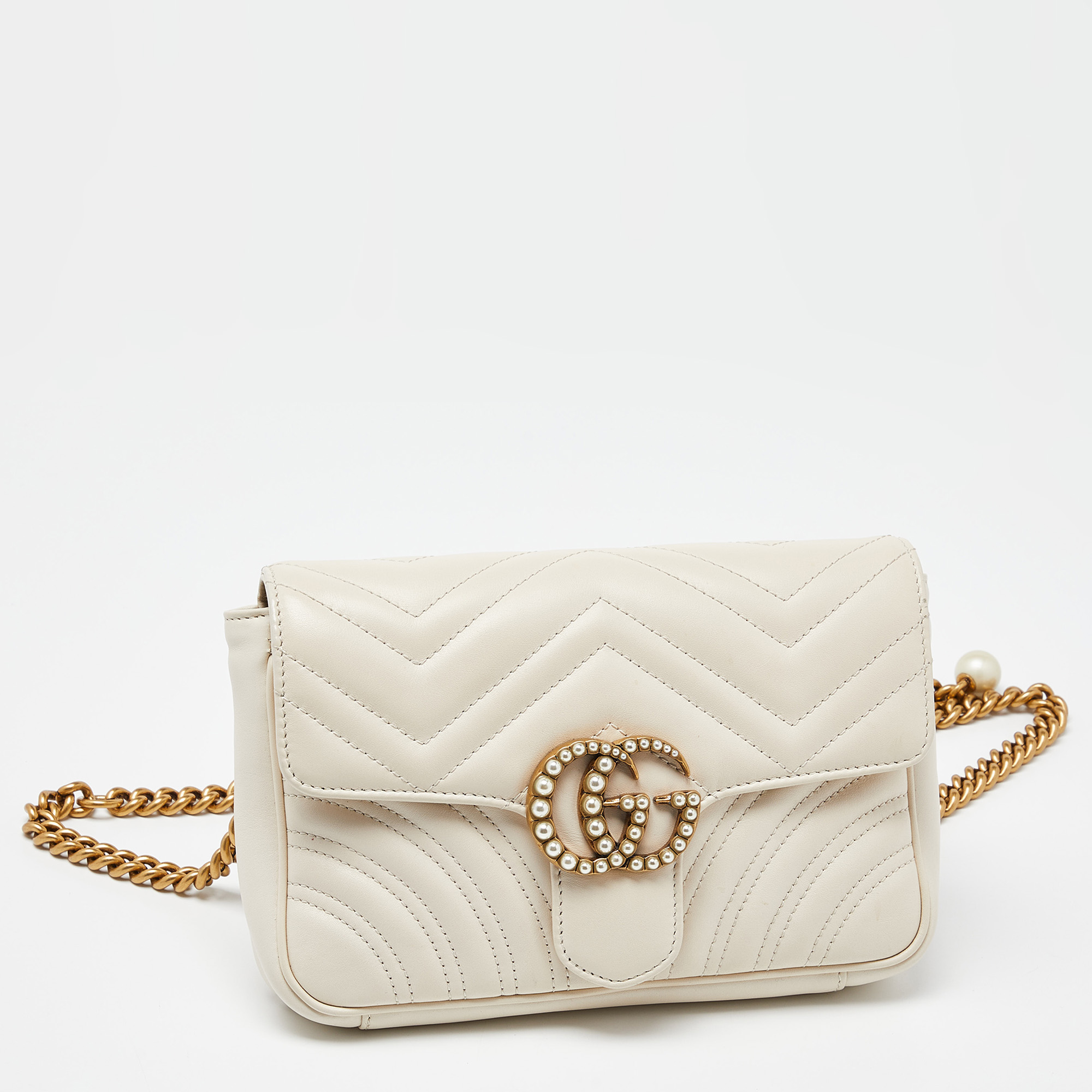 Gucci Off White Matelassé Leather GG Pearl Marmont Chain Belt Bag