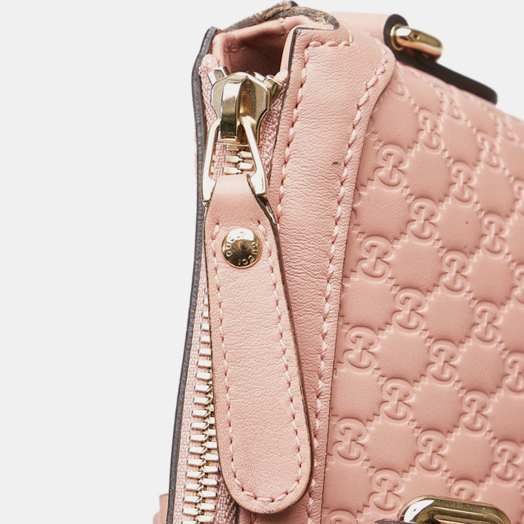 Gucci Pink Microguccissima Leather Handle Bag