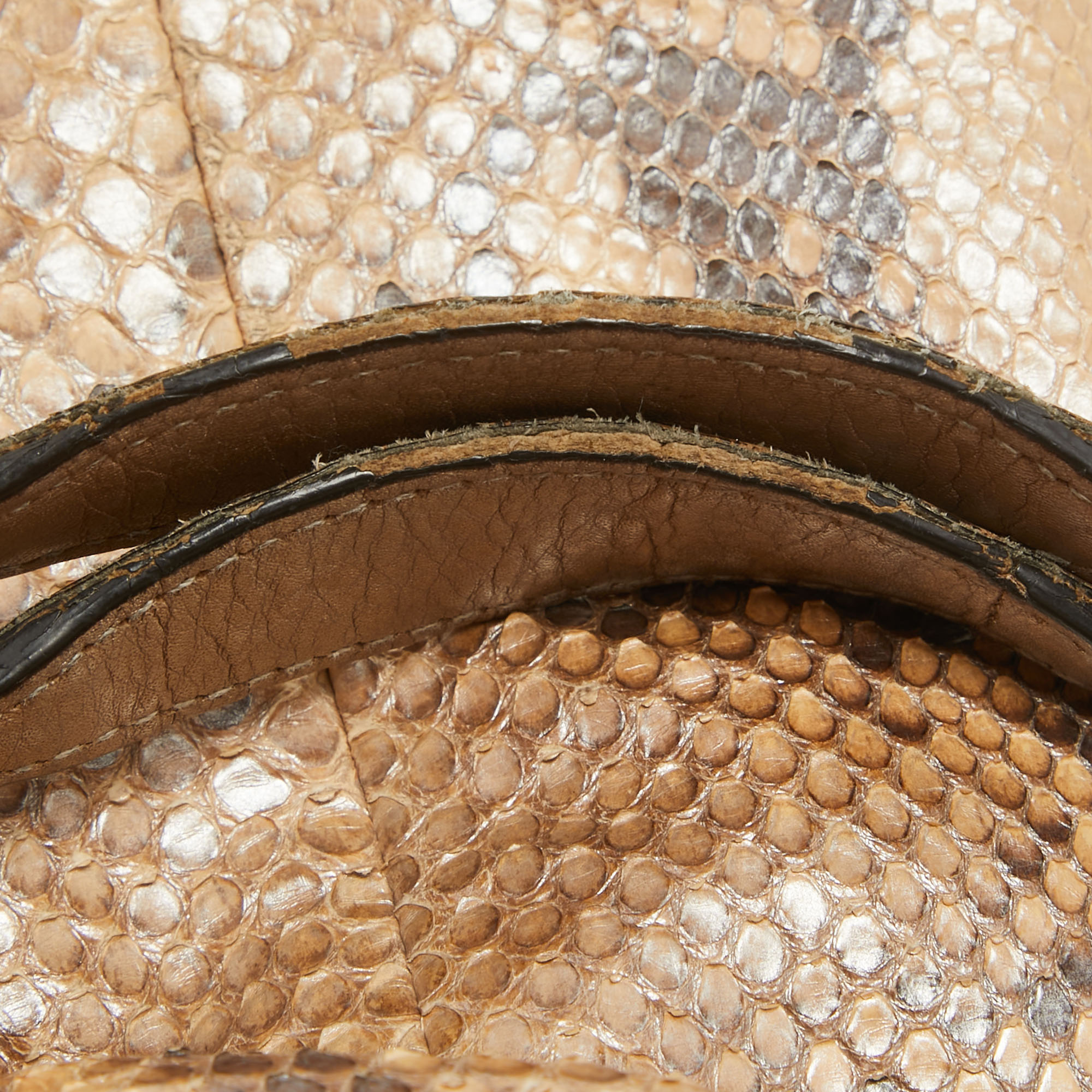 Gucci Beige Python Medium Chain Soho Shoulder Bag