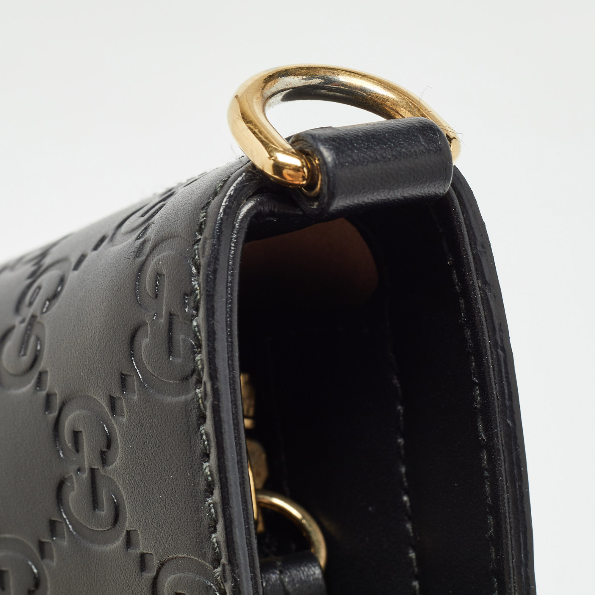 Gucci Black Guccissima Leather Zip Tote