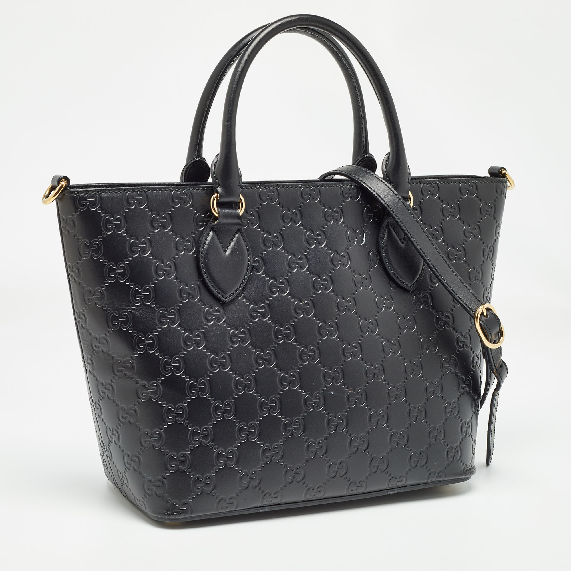 Gucci Black Guccissima Leather Zip Tote