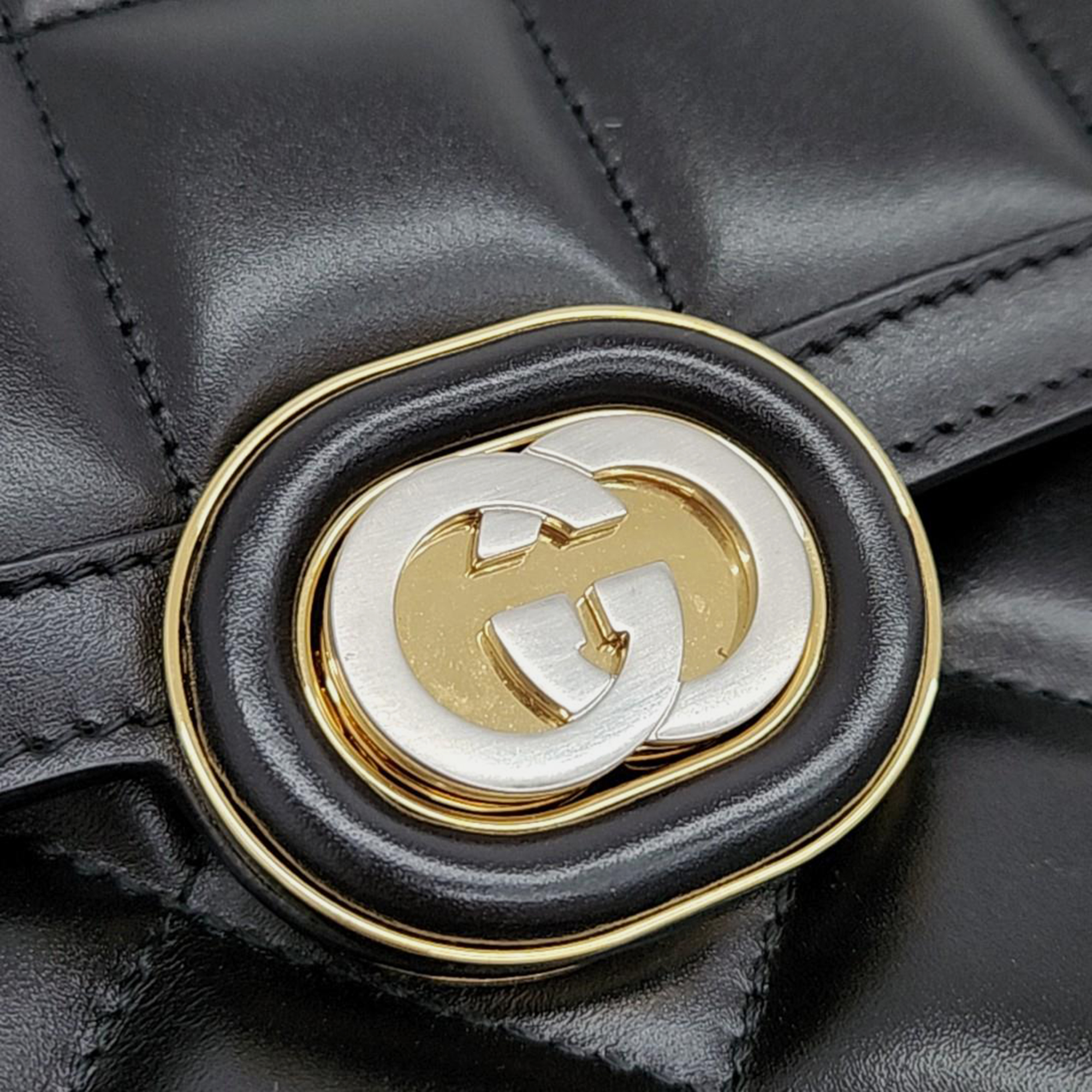 Gucci Black Leather Small Shoulder Bag