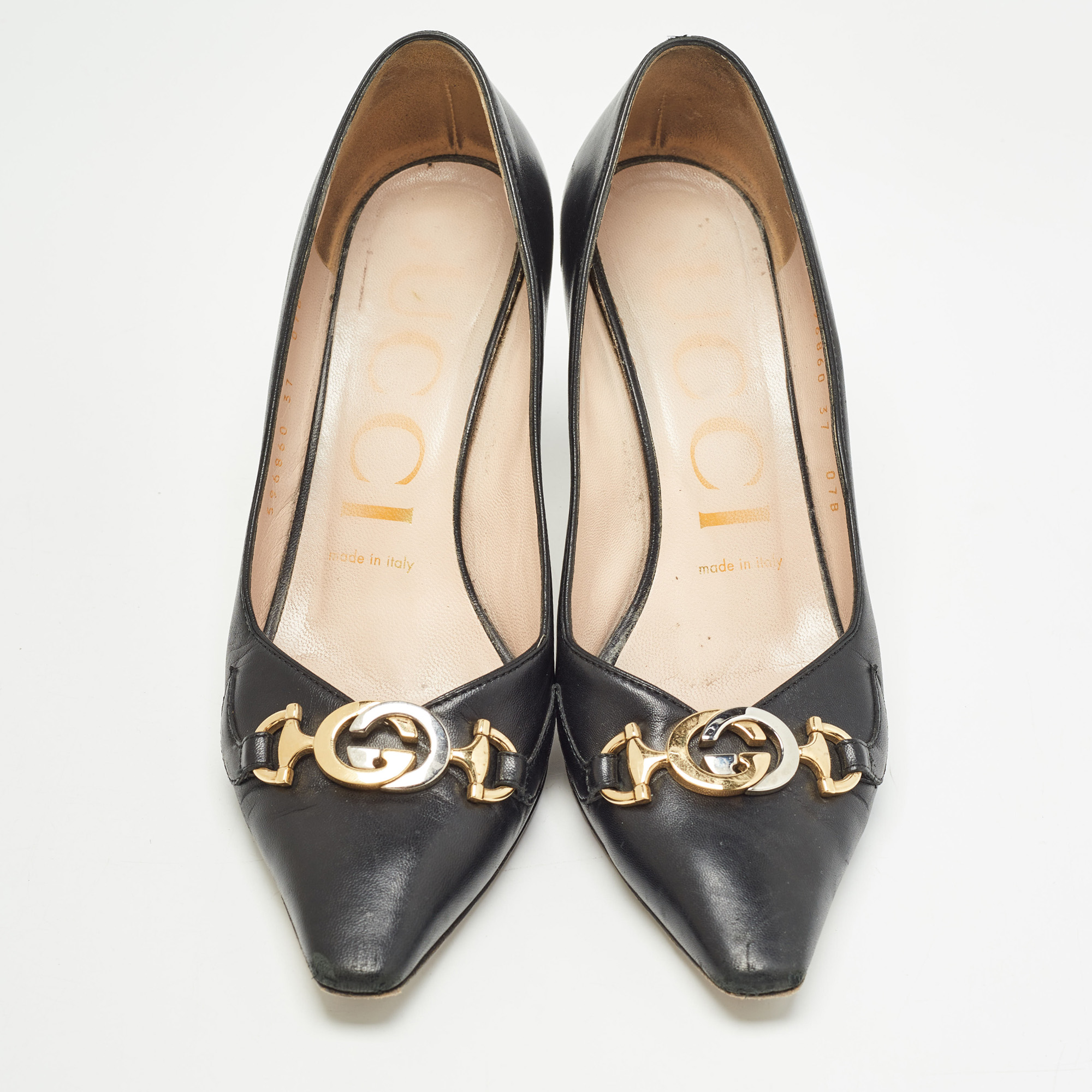 Gucci Black Leather GG Zumi Pumps Size 37