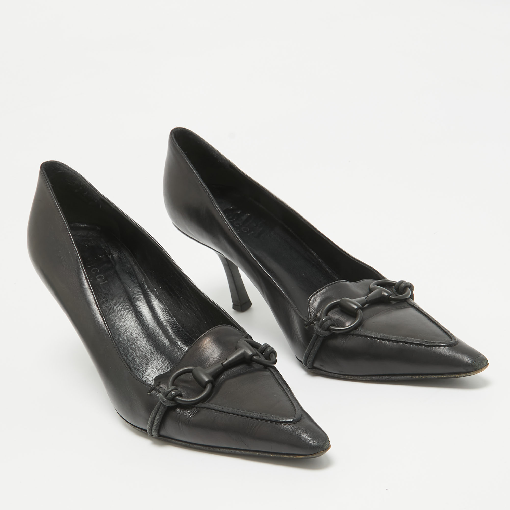 Gucci Black Leather Horsebit Pointed Toe Pumps Size 38.5