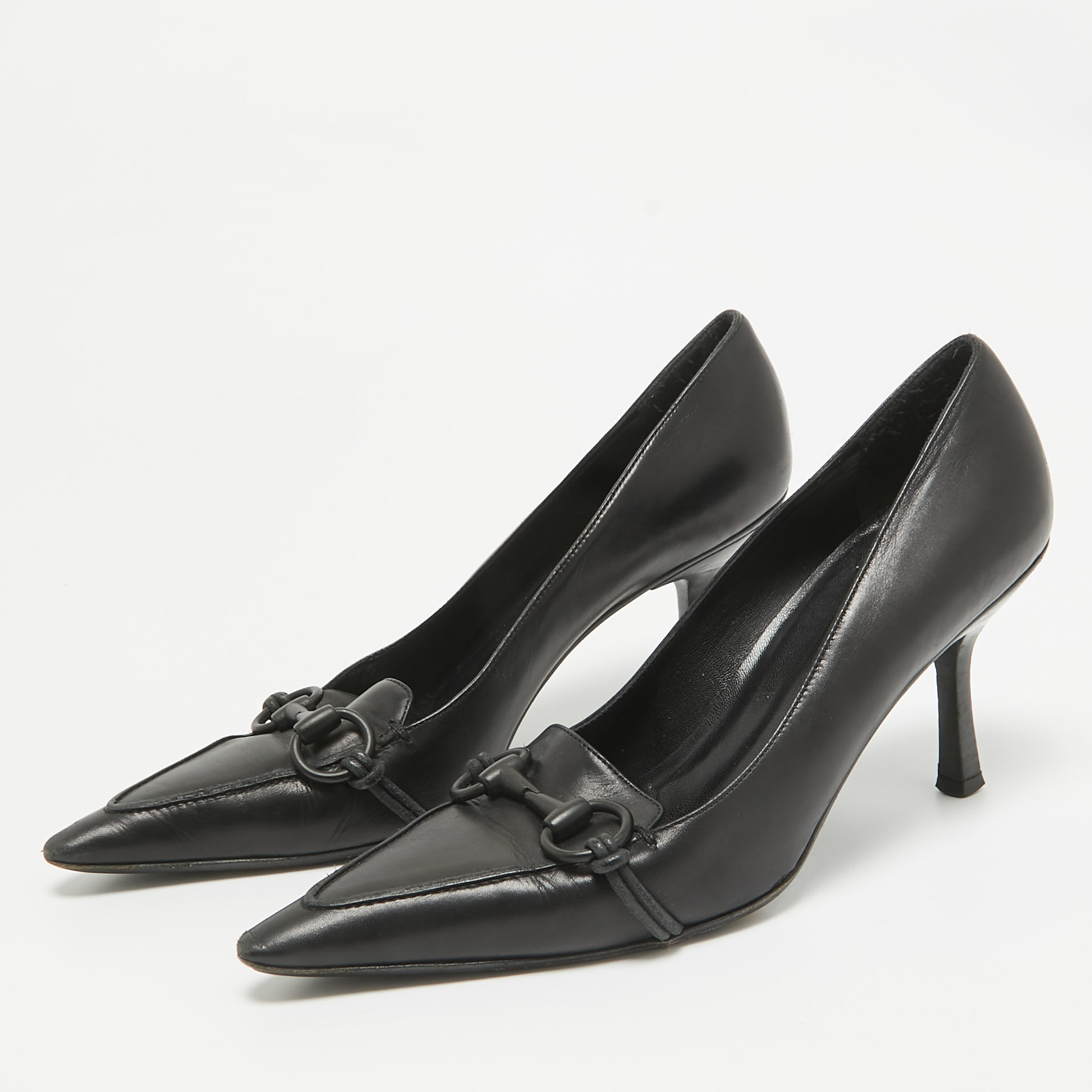 Gucci Black Leather Horsebit Pointed Toe Pumps Size 38.5