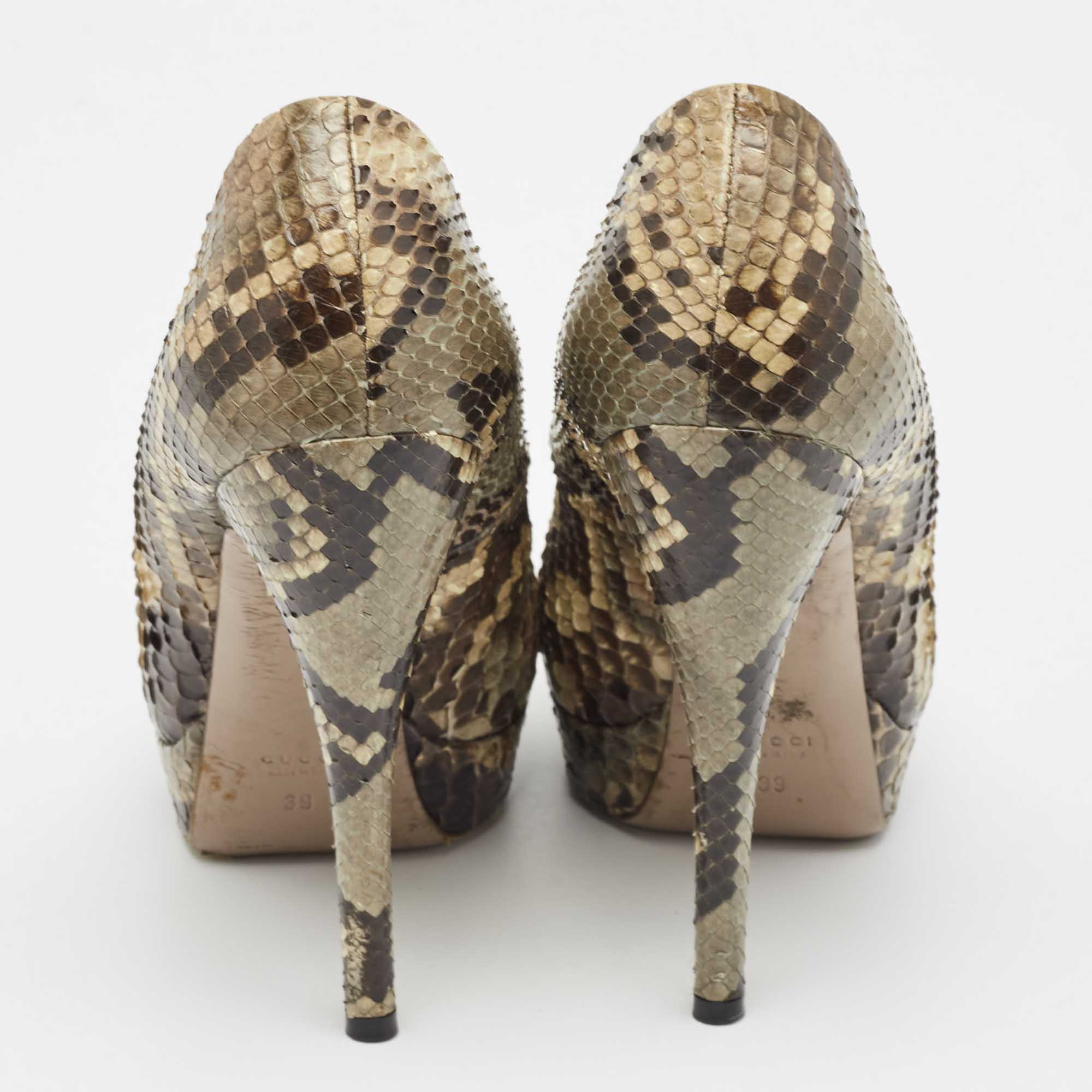 Gucci Brown Python Leather Platform Pumps Size 39