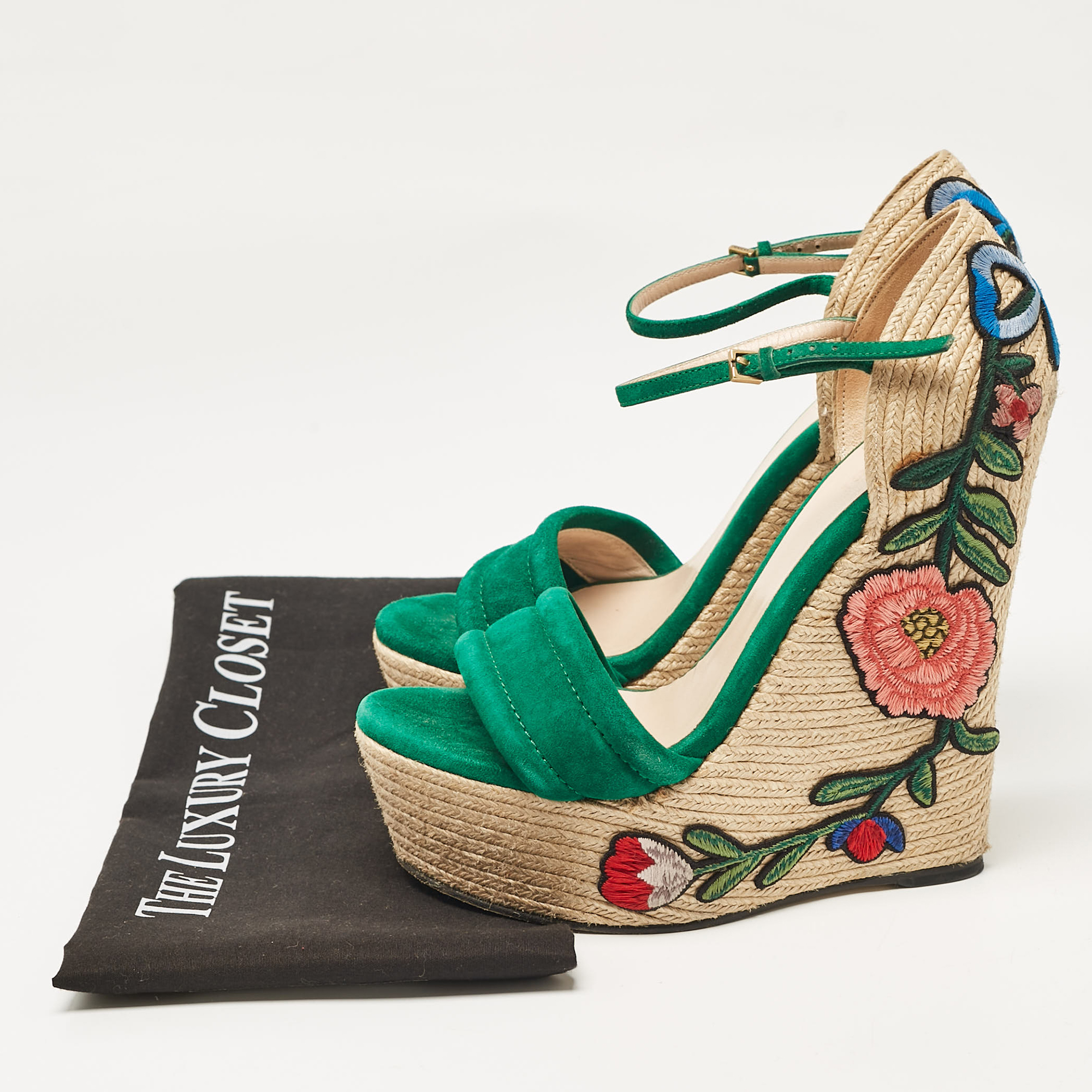 Gucci Green Suede Wedge Sandals Size 37.5