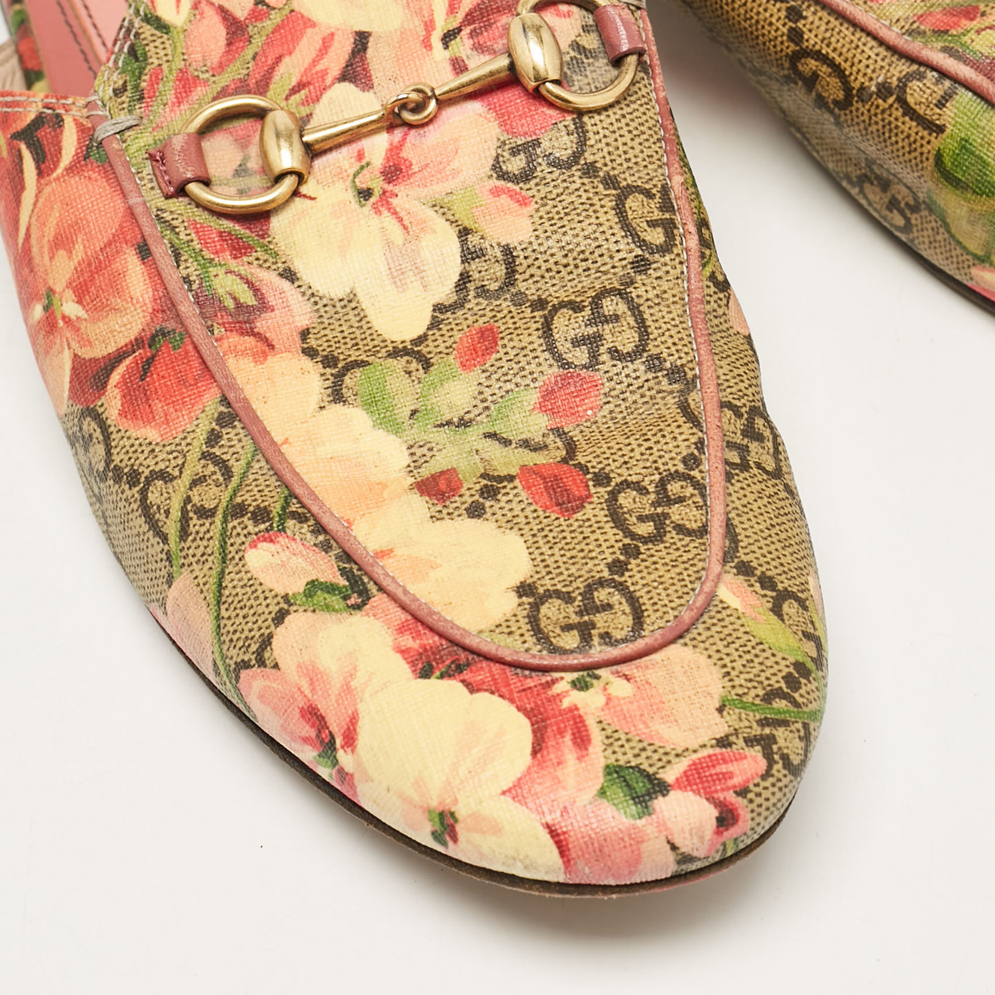 Gucci Beige/Brown GG Supreme Canvas Blooms Print Princetown Flat Mules Size 39