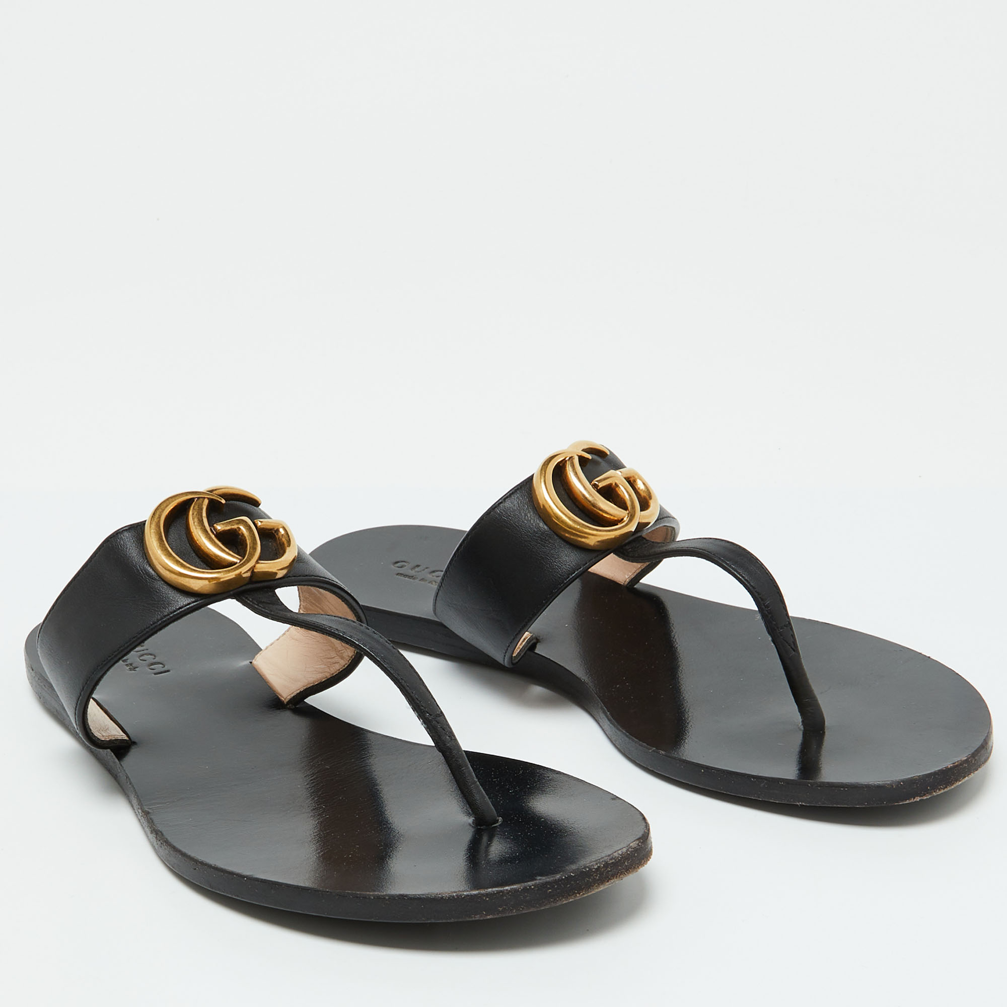 Gucci Black Leather GG Thong Flat Sandals Size 36.5