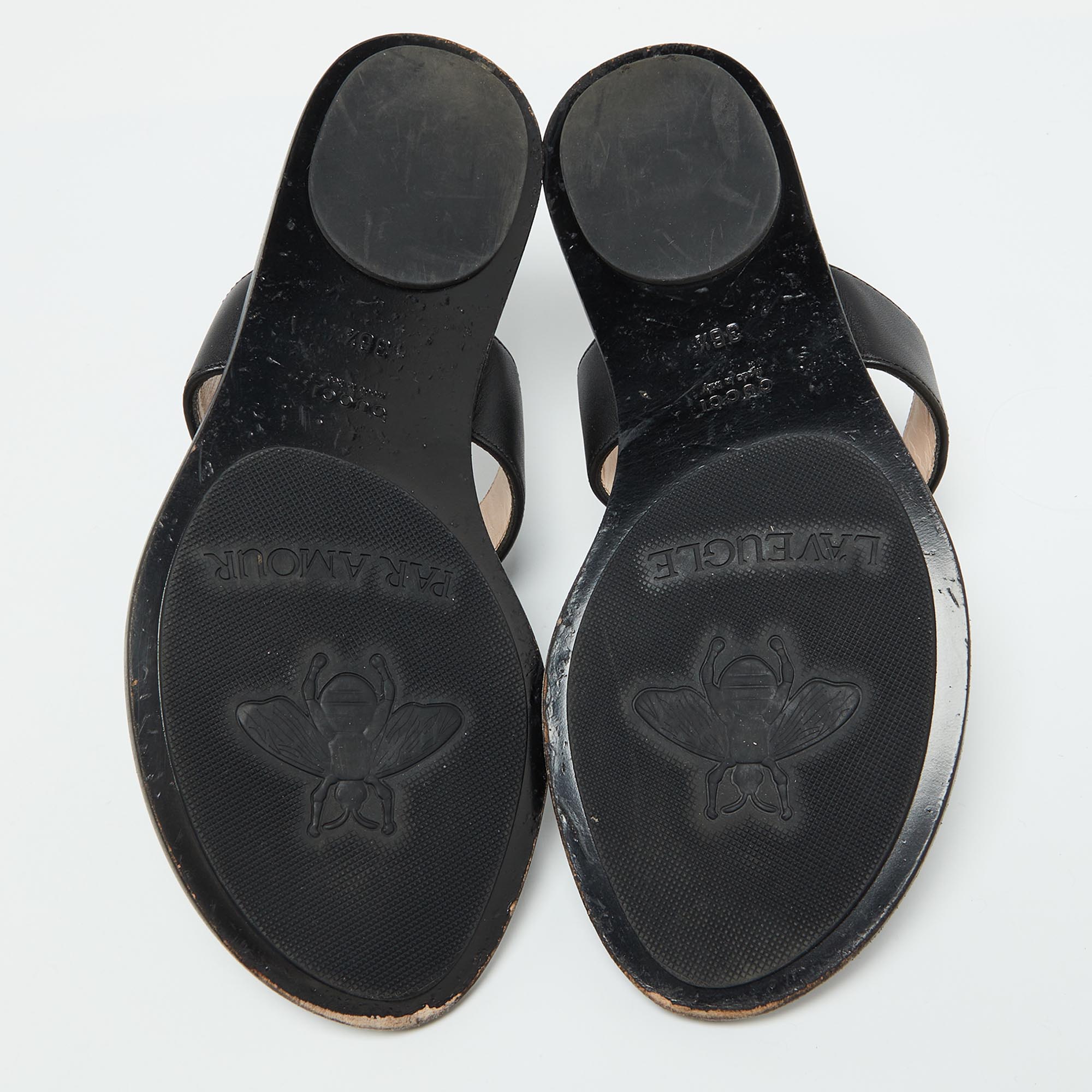 Gucci Black Leather GG Thong Flat Sandals Size 36.5