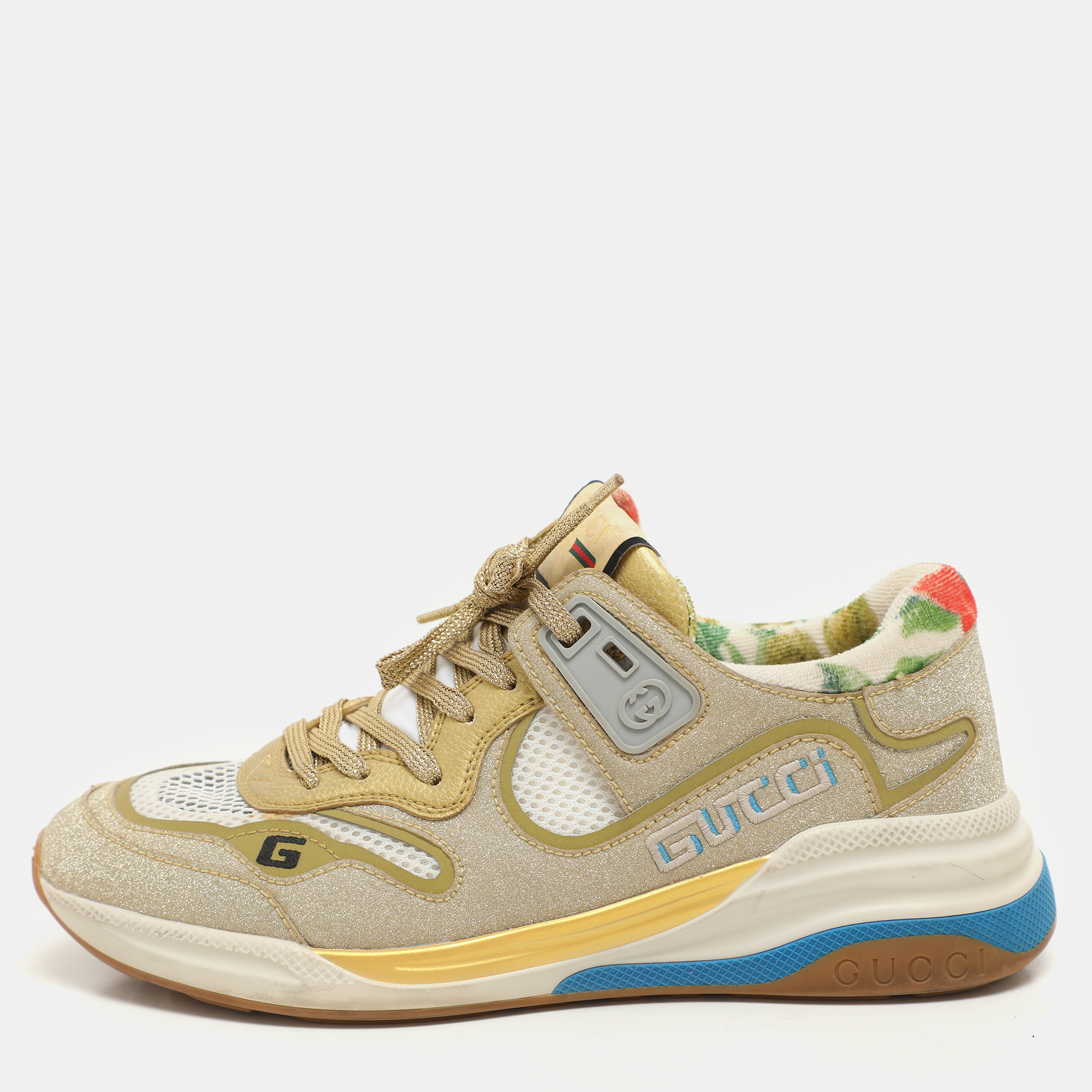 Gucci Cream/Metallic Leather and Glitter Ultrapace Low Top Sneakers Size
Gucci Cream/Metallic Leather and Glitter Ultrapace Low Top Sneakers Size