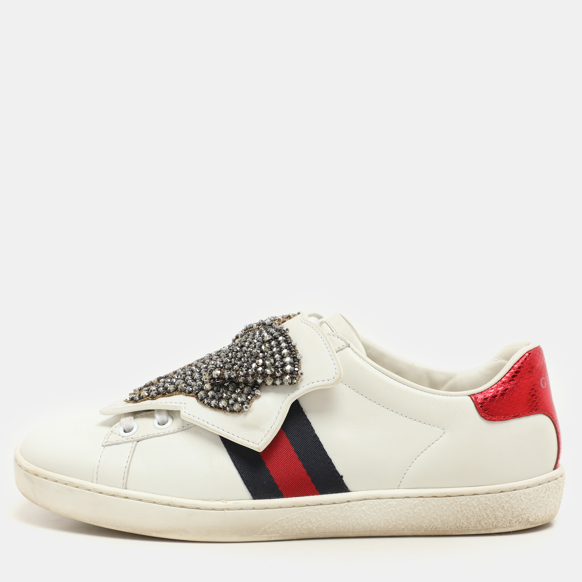 Gucci White Leather Ace Removable Patch Low Top Sneakers Size 36.5
Gucci White Leather Ace Removable Patch Low Top Sneakers Size 36.5