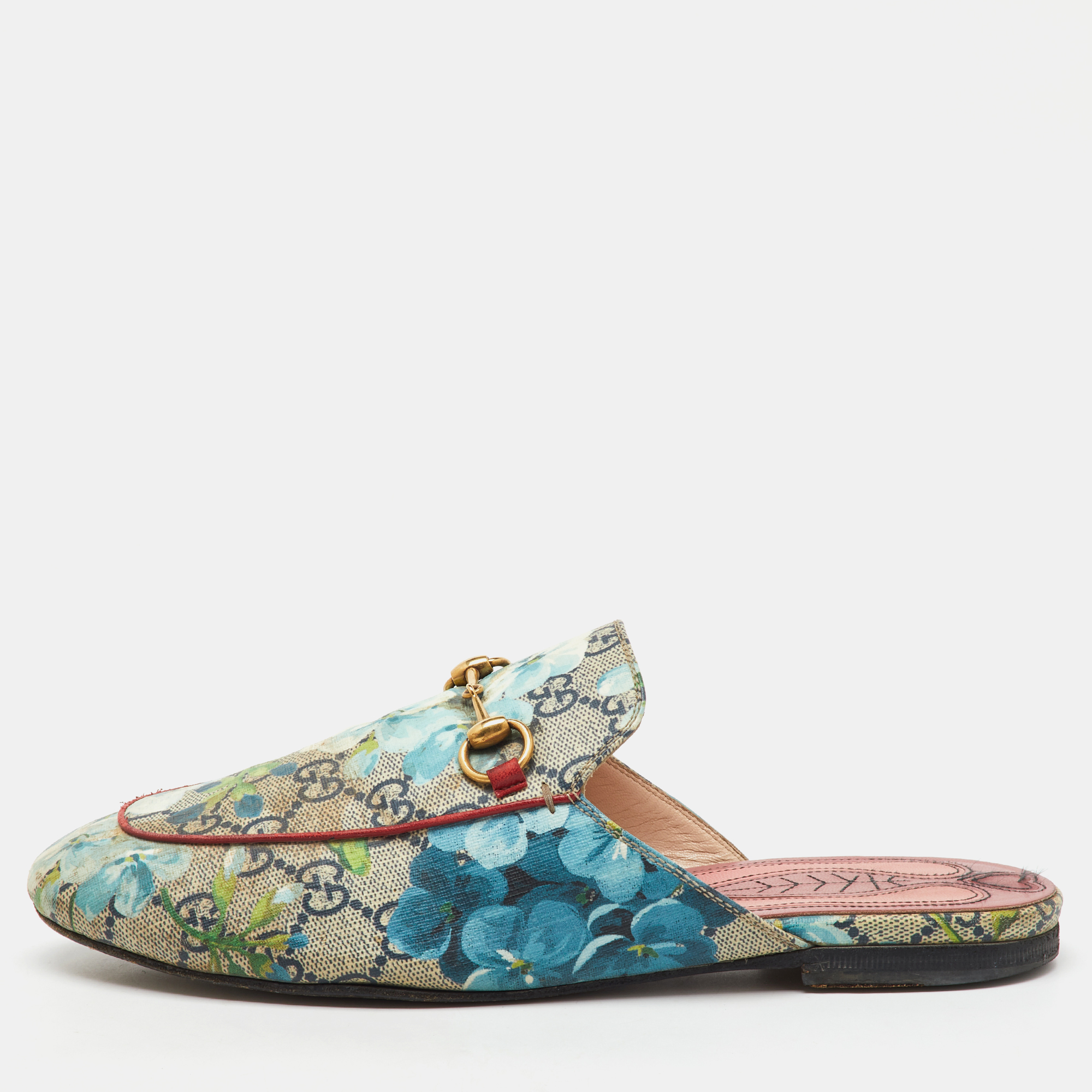 Gucci Multicolor GG Supreme Canvas Blooms Princetown Flat Mules Size
Gucci Multicolor GG Supreme Canvas Blooms Princetown Flat Mules Size