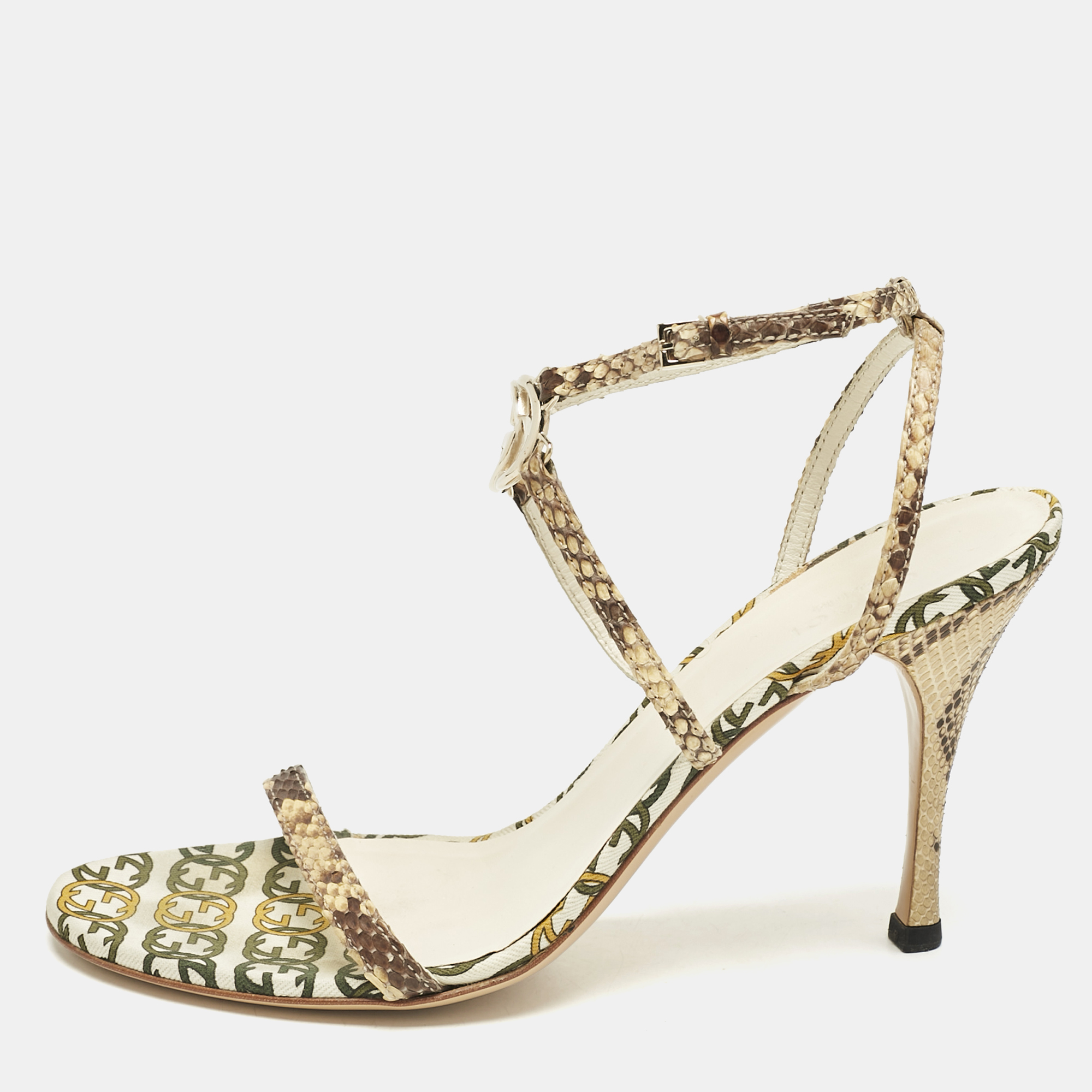 Gucci Beige/Off White Canvas and Python Interlocking G Ankle Strap Sandals Size
Gucci Beige/Off White Canvas and Python Interlocking G Ankle Strap Sandals Size